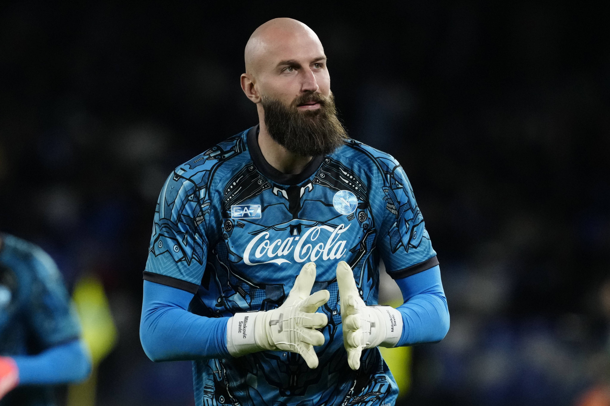 Ο τερματοφύλακας που καρφώνει σαν σταρ του NBA - Έχει το μπόι, έχει και τη χάρη (video)