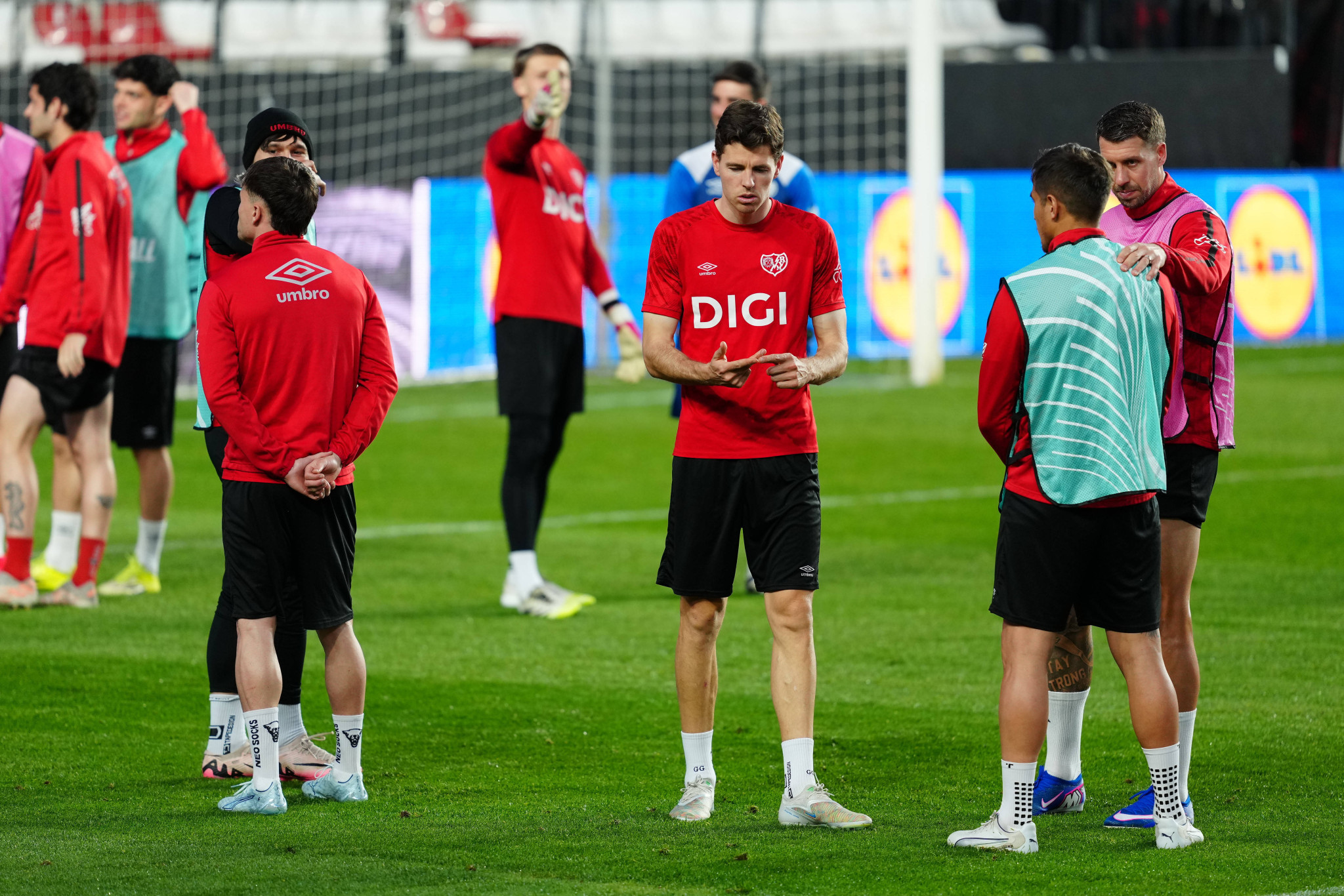 Προβλήματα για τη Βαγιεκάνο πριν την ΑΕΚ - Σε κάκιστη κατάσταση γήπεδο και προπονητικό κέντρο