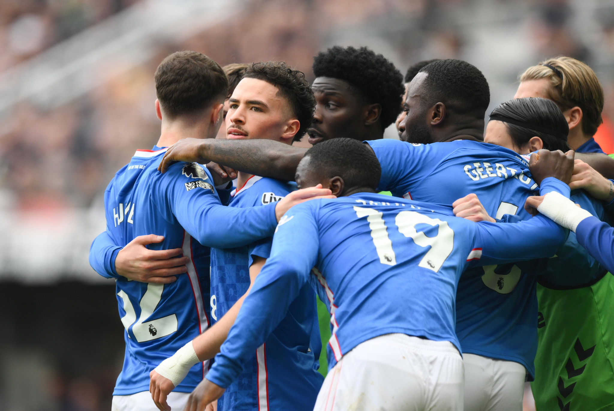 Η Σάντερλαντ «σόκαρε» με ανατροπή στο φινάλε τη Νιουκάστλ