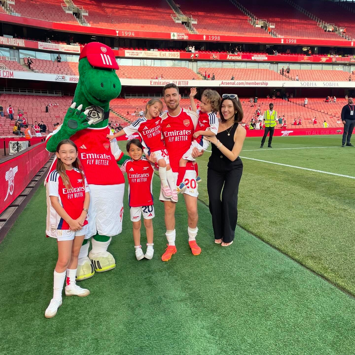 Καταγγελία από τον Ζορζίνιο για γνωστή τραγουδίστρια: «Η 11χρονη κόρη μου έφυγε κλαίγοντας»