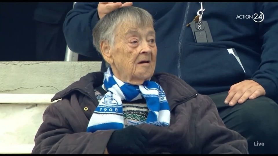 Η κυρία Χάιδω πήγε στο Καυτανζόγλειο και θα παρακολουθήσει από κοντά τη φιέστα του Ηρακλή! (video)