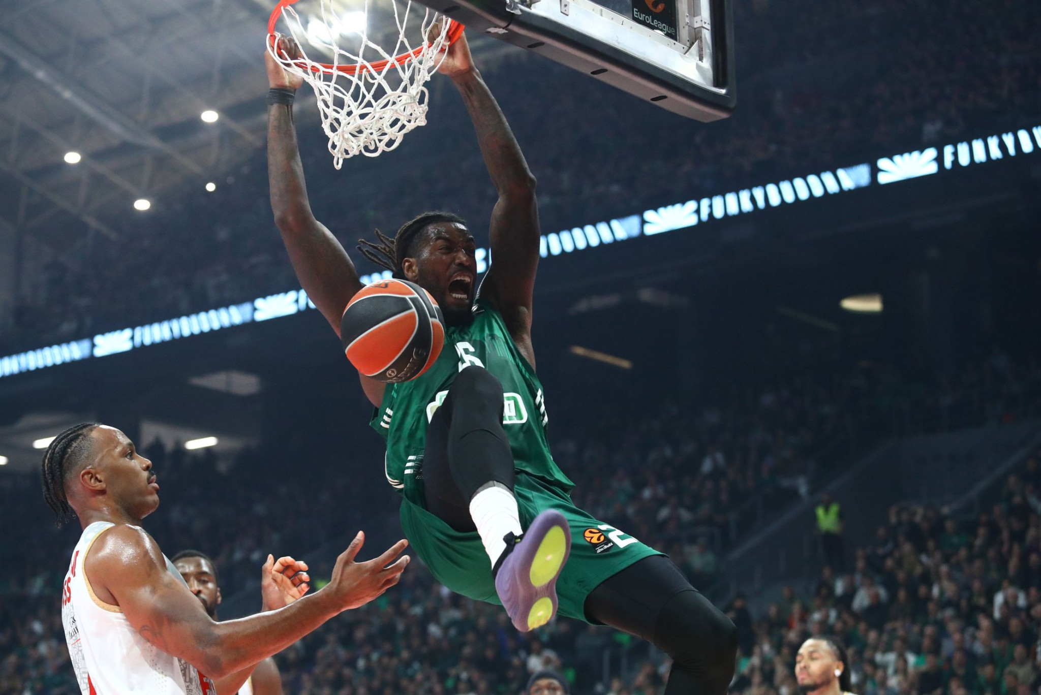 «Ηφαίστειο» που ξυπνά ο Παναθηναϊκός, «λάβα» που έκαψε τη Μονακό ο Ναν!