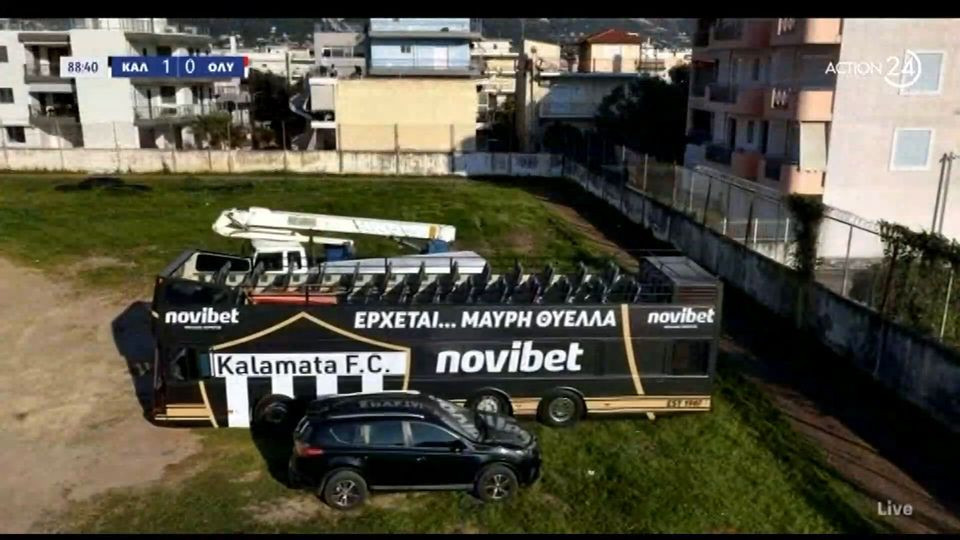 Το πούλμαν της φιέστας της Καλαμάτας (video)