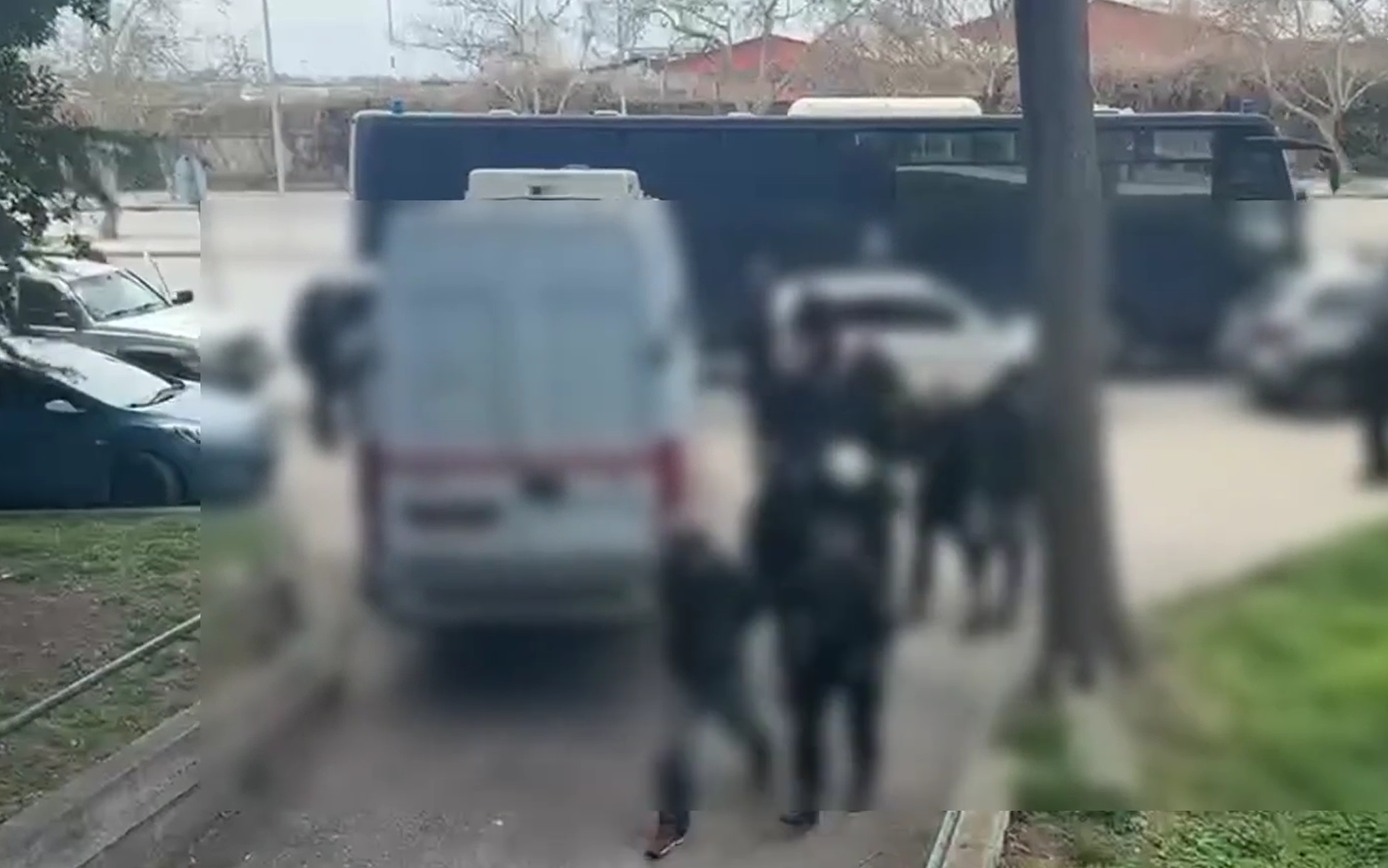 Στο Αυτόφωρο οι οκτώ οπαδοί του ΠΑΟΚ για το επεισόδιο στα δημοσιογραφικά της Τούμπας - Πήραν αναβολή και αφέθηκαν ελεύθεροι