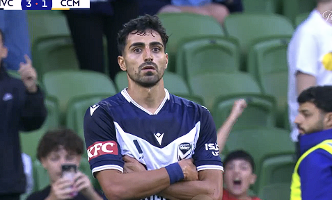 Ο Βέργος τρελαίνει την Αυστραλία - Πέτυχε νέο εντυπωσιακό γκολ και οδηγεί την Μέλμπουρν Βίκτορι (video)