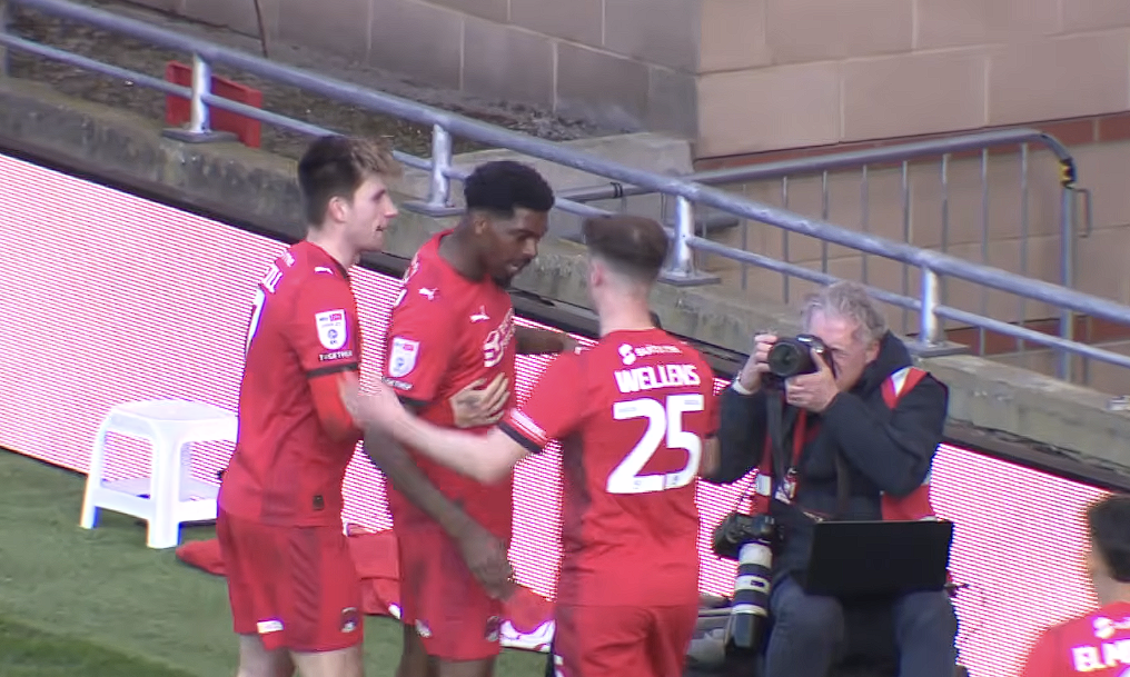 70αρι παρολί για μεγάλο Σαββατοκύριακο!