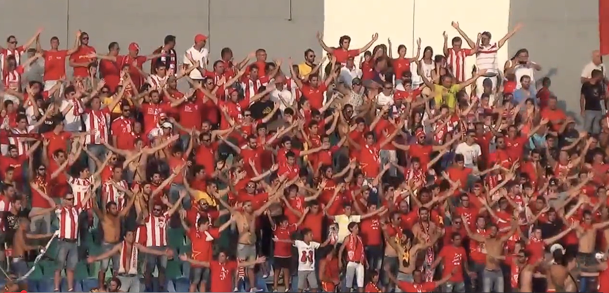 Απίστευτο και όμως... κυπριακό: Ομάδα τιμωρήθηκε με πρόστιμο γιατί οι οπαδοί της ήπιαν αλκοόλ