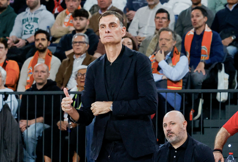 Μπαρτζώκας: «Δεν ξέρω αν ήταν φάουλ του Μοντέρο ή όχι, δεν είναι η δουλειά μου αυτή»