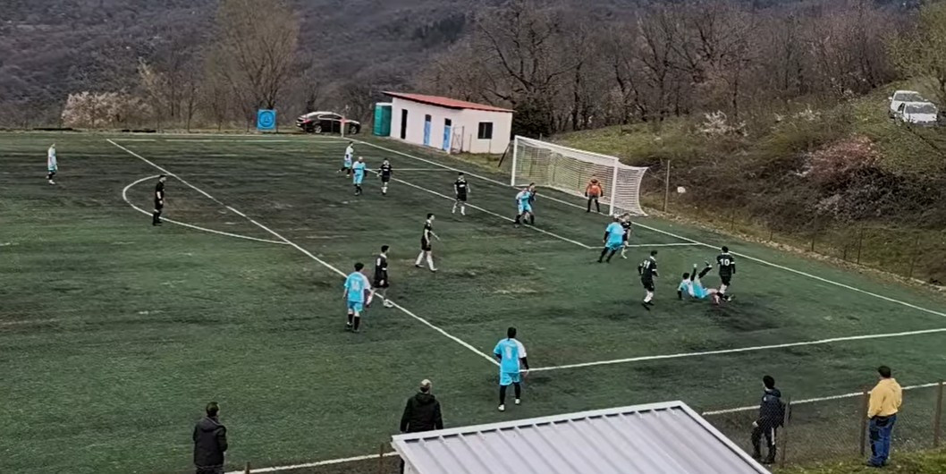 «Μυθικό» γκολ αλά... Ιμπραΐμοβιτς - Το γκολ της χρονιάς στην Ελλάδα (video)