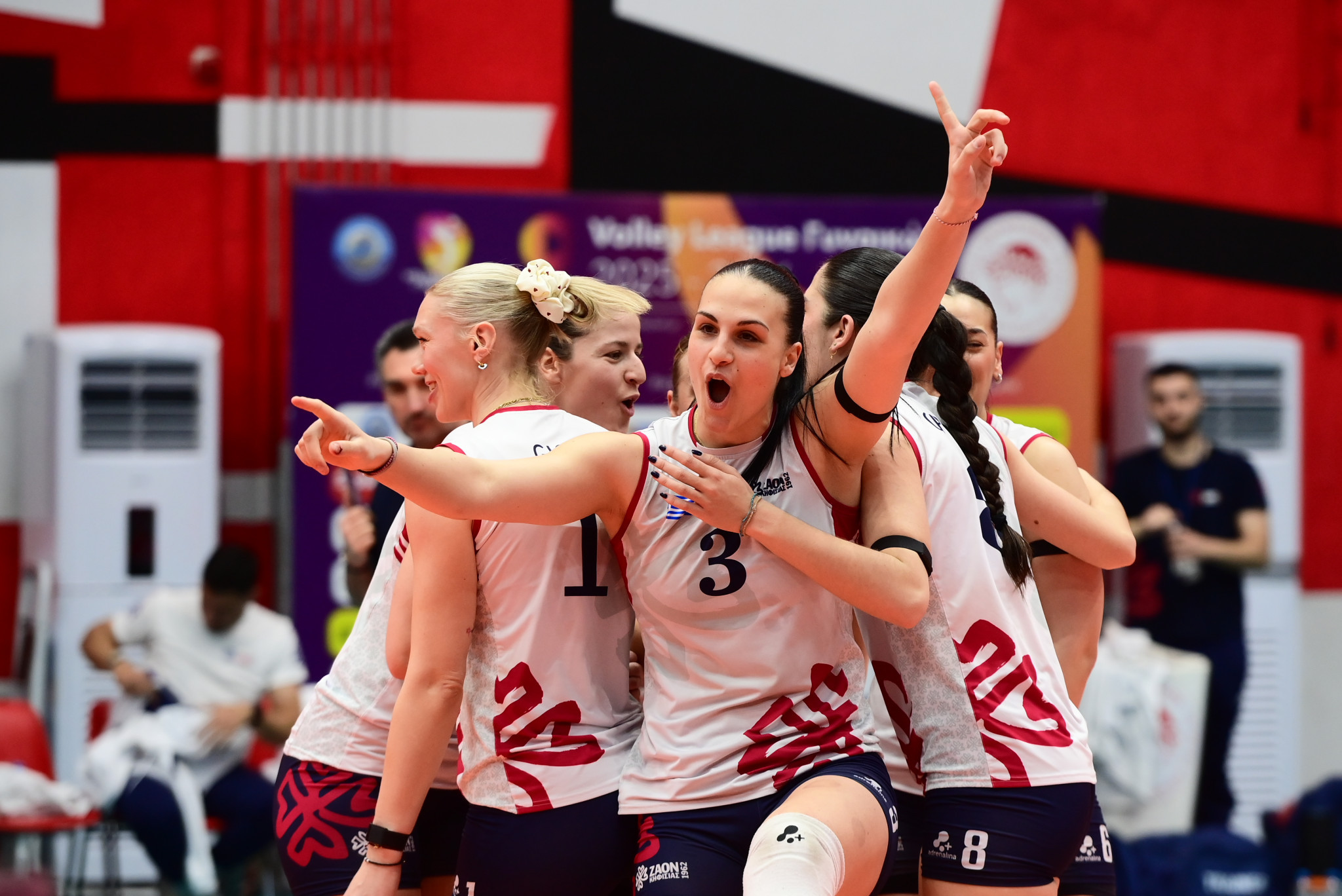 Ο ΖΑΟΝ έκανε την ανατροπή με τον Ολυμπιακό στους προημιτελικούς της Volley League Γυναικών