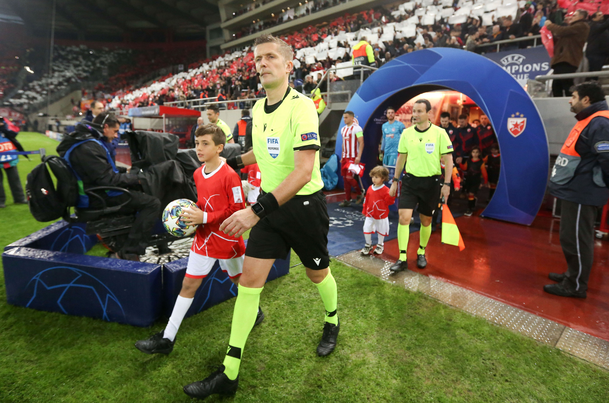 Αυτός θα είναι ο διαιτητής του Ράγιο Βαγιεκάνο - ΑΕΚ για τα προημιτελικά του Conference League