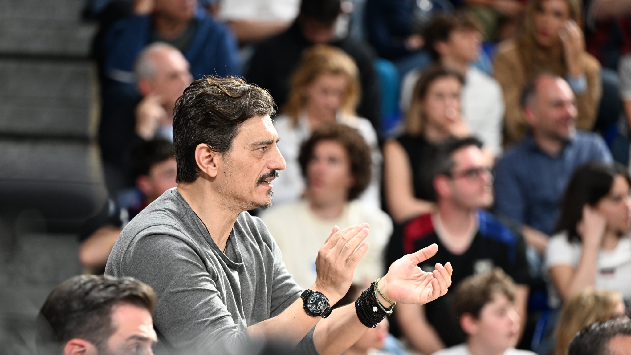 Ο Δημήτρης Γιαννακόπουλος πανηγύρισε με πάθος τη νίκη του Παναθηναϊκού - Το video του Athletiko