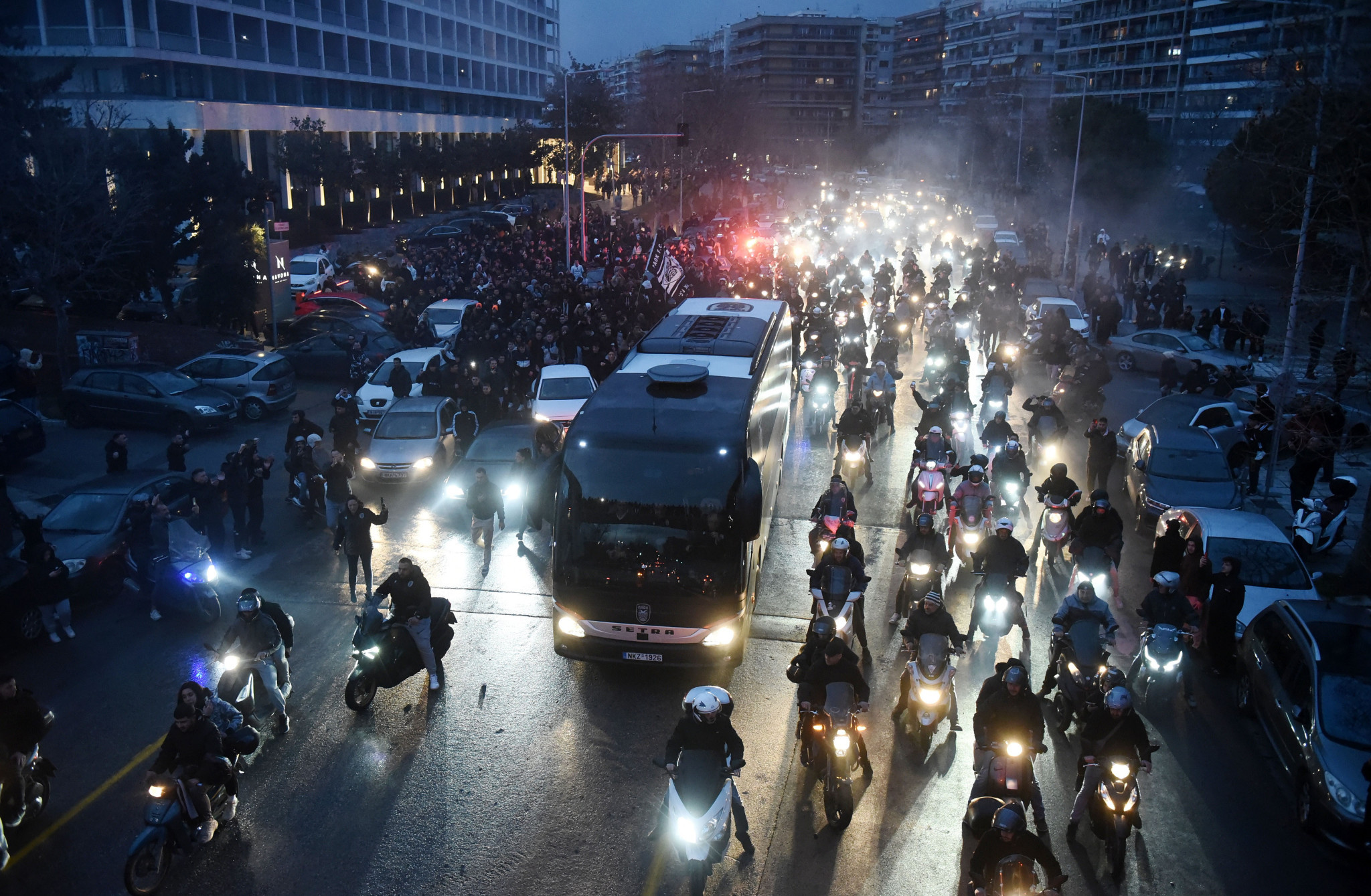 Κλίμα συσπείρωσης στον ΠΑΟΚ ενόψει Παναθηναϊκού: Οι φίλαθλοι θα συνοδεύσουν την αποστολή