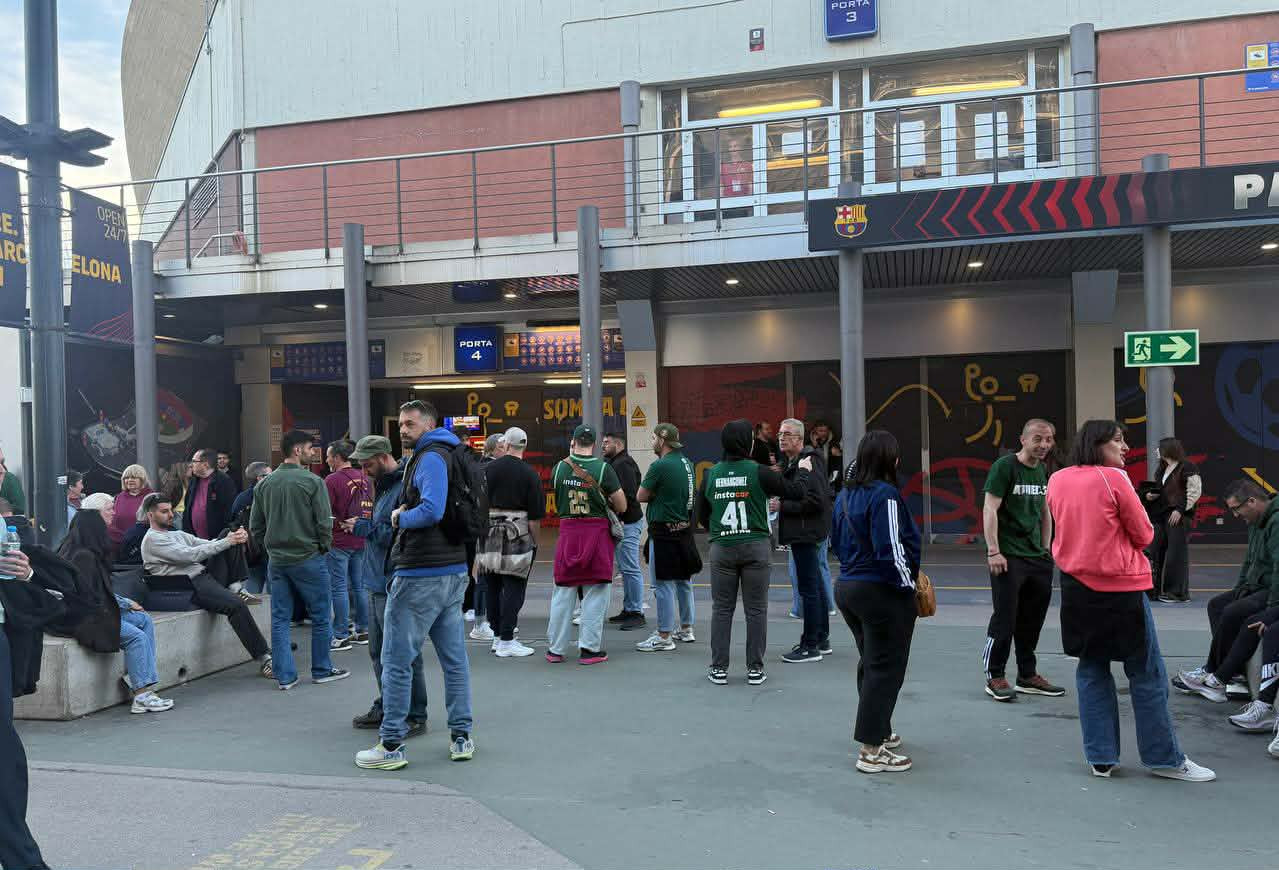 Η Μπαρτσελόνα ακύρωσε δεκάδες εισιτήρια φίλων του Παναθηναϊκού λίγο πριν το τζαμπολ