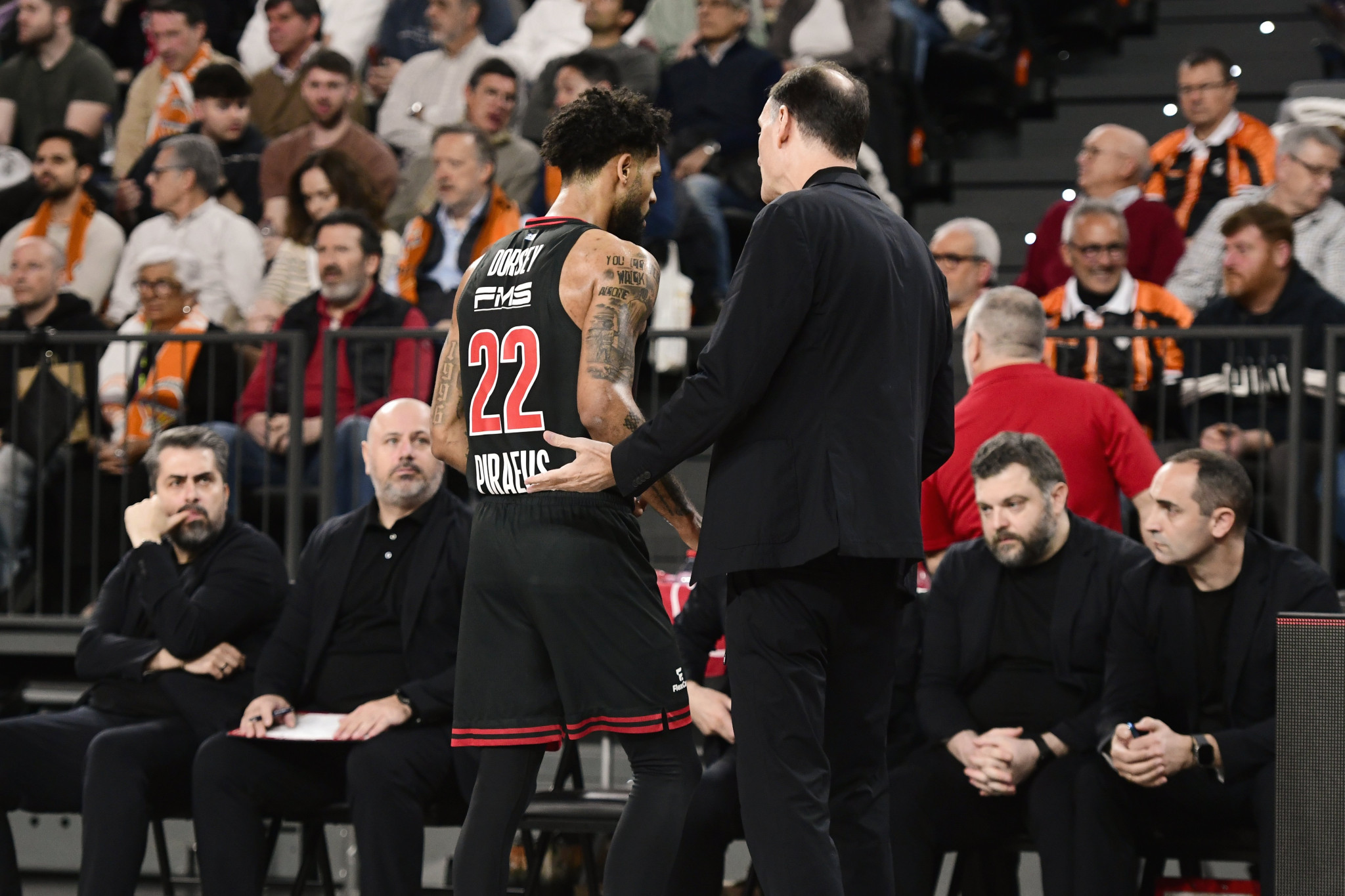 Το σχόλιο του Γιάννη Μπουρούση για το περιστατικό Μπαρτζώκα - Ντόρσεϊ (video)