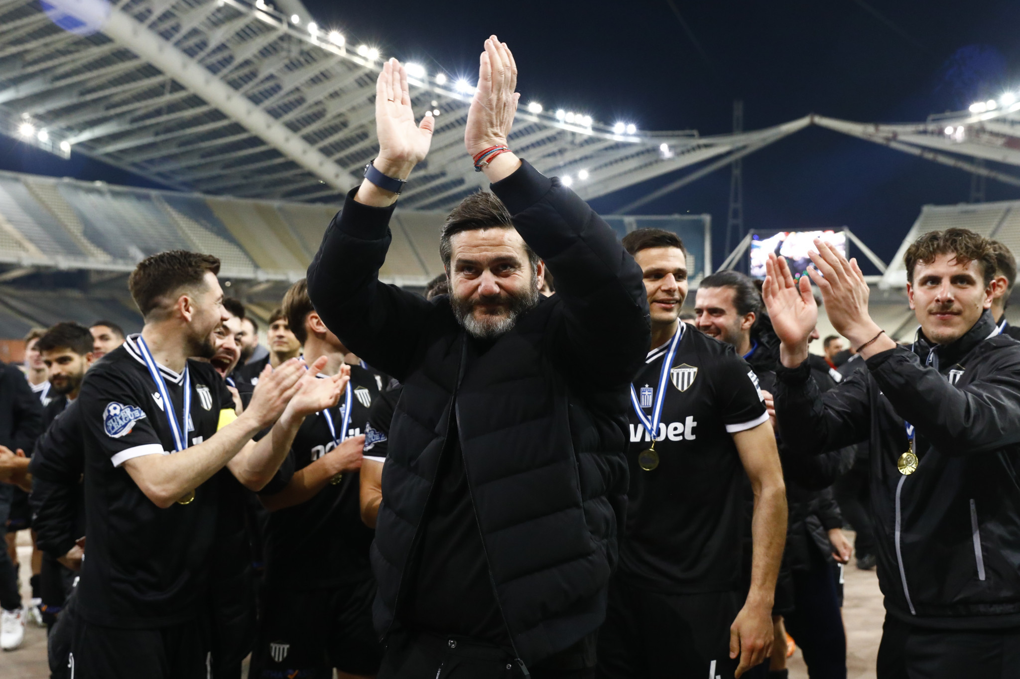 Παραμένει ο Τσιμπανάκος στην Καλαμάτα και ξεκινάει ο σχεδιασμός