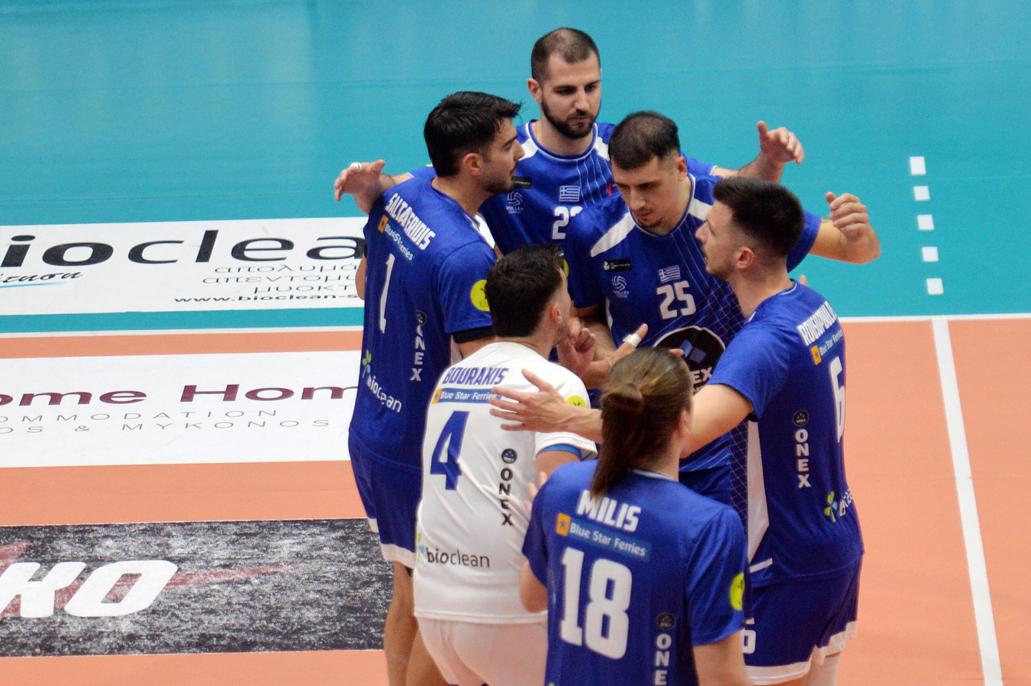 Νίκες για ΟΦΗ και Φοίνικα στα ματς των θέσεων 5-7 και play out της Novibet Volley League