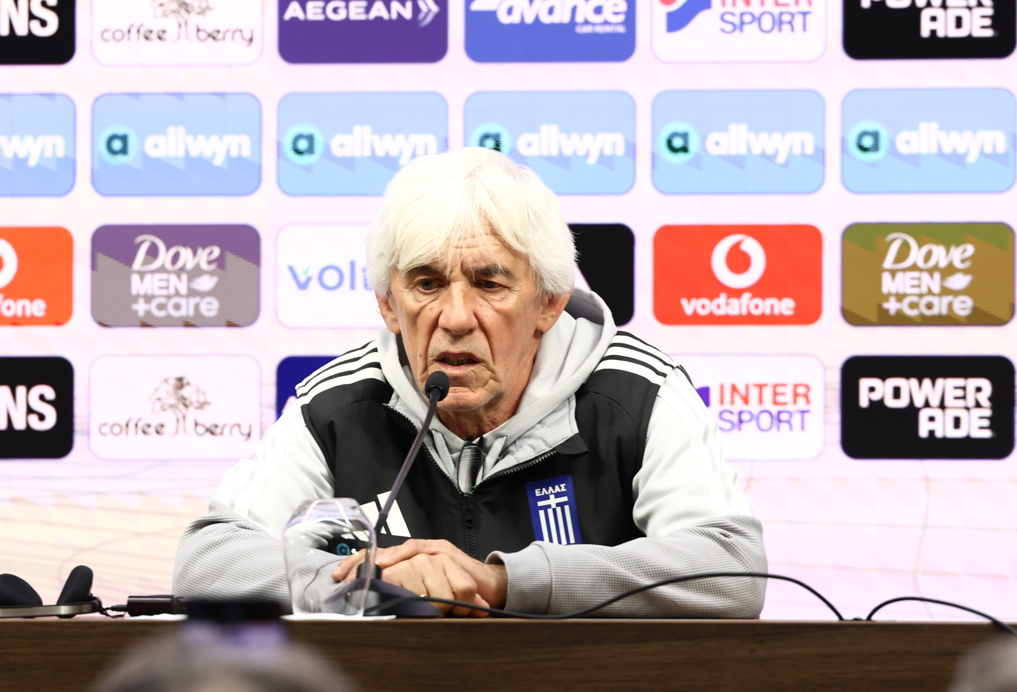 Γιοβάνοβιτς: «Δεν θα αλλάξω τώρα τρόπο σκέψης - Κερδίζουμε εμπειρίες για τον επόμενο στόχο»