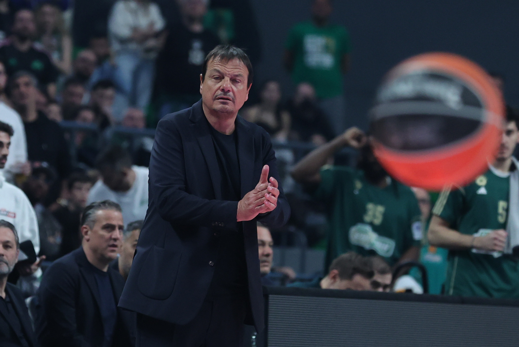 Αταμάν στους παίκτες του Παναθηναϊκού: «Εφόσον είμαστε καλή ομάδα δεν έχει σημασία το πλεονέκτημα έδρας»