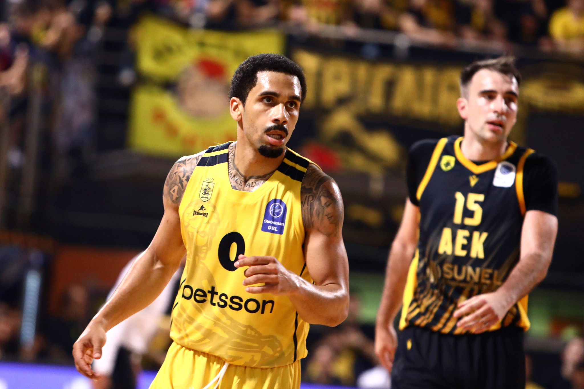 Με... αυτοκράτορα Μήτρου-Λονγκ ο Άρης «λύγισε» την ΑΕΚ