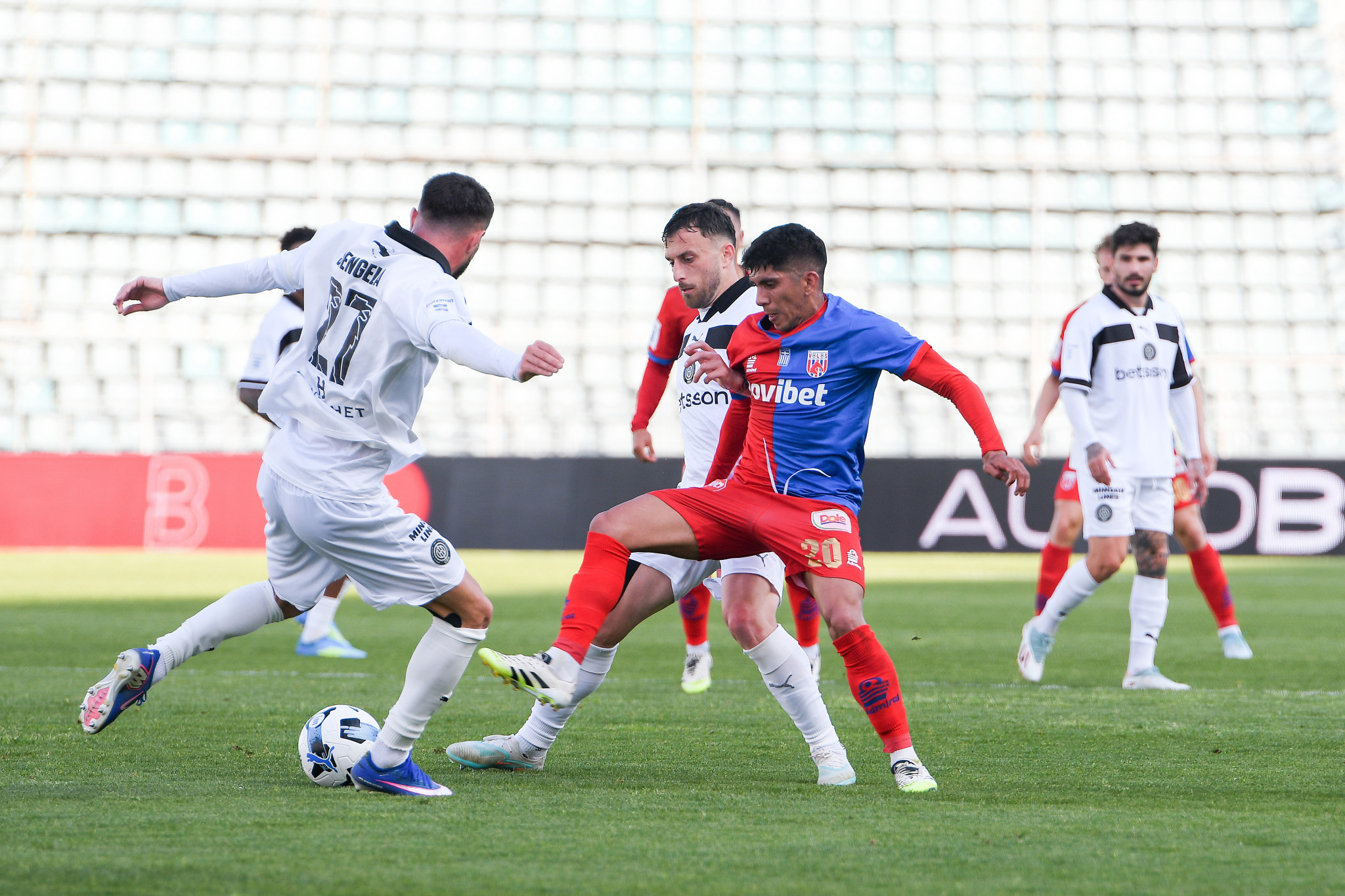 Άβολη ισοπαλία και χαμένη ευκαιρία για Βόλο και ΟΦΗ