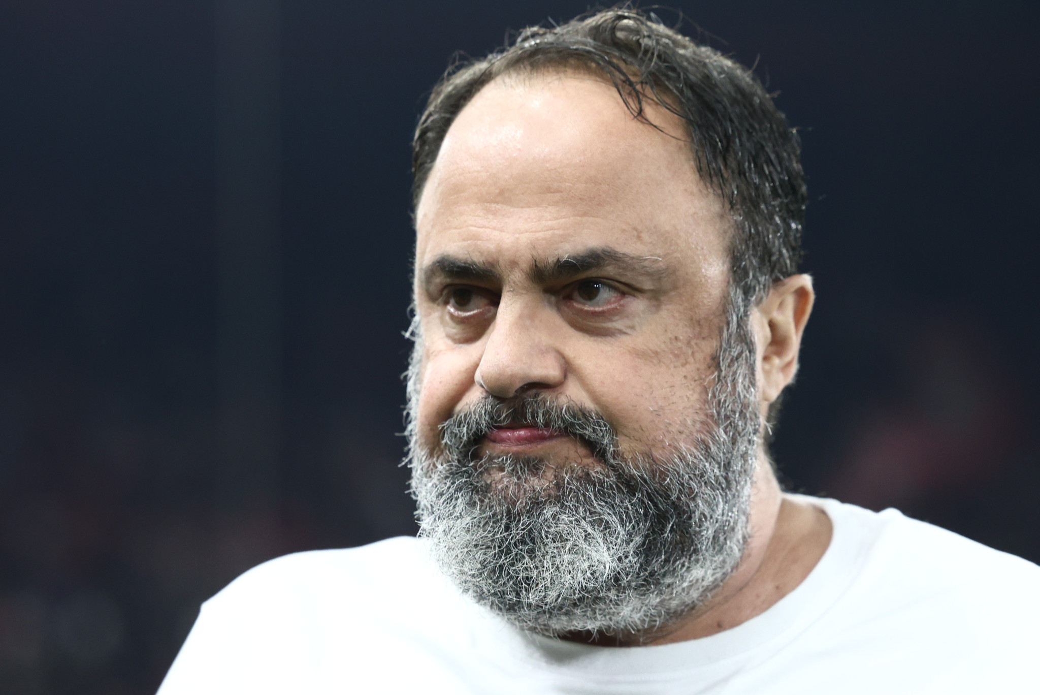 Η αγωνία του Βαγγέλη Μαρινάκη στο Ολυμπιακός - ΑΕΚ