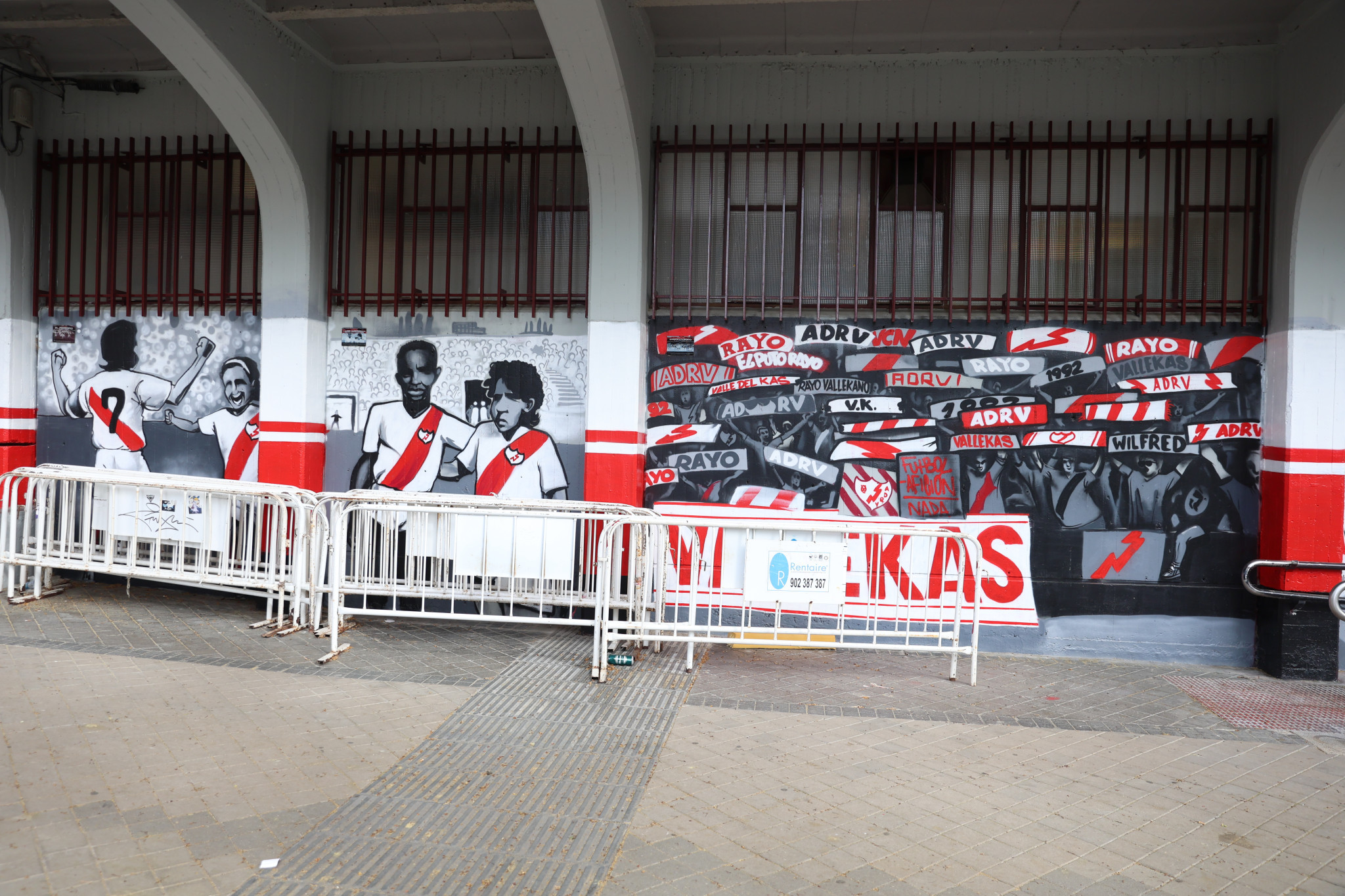 Η ΑΕΚ ψάχνει μια γωνιά στον τοίχο του Βαγιέκας