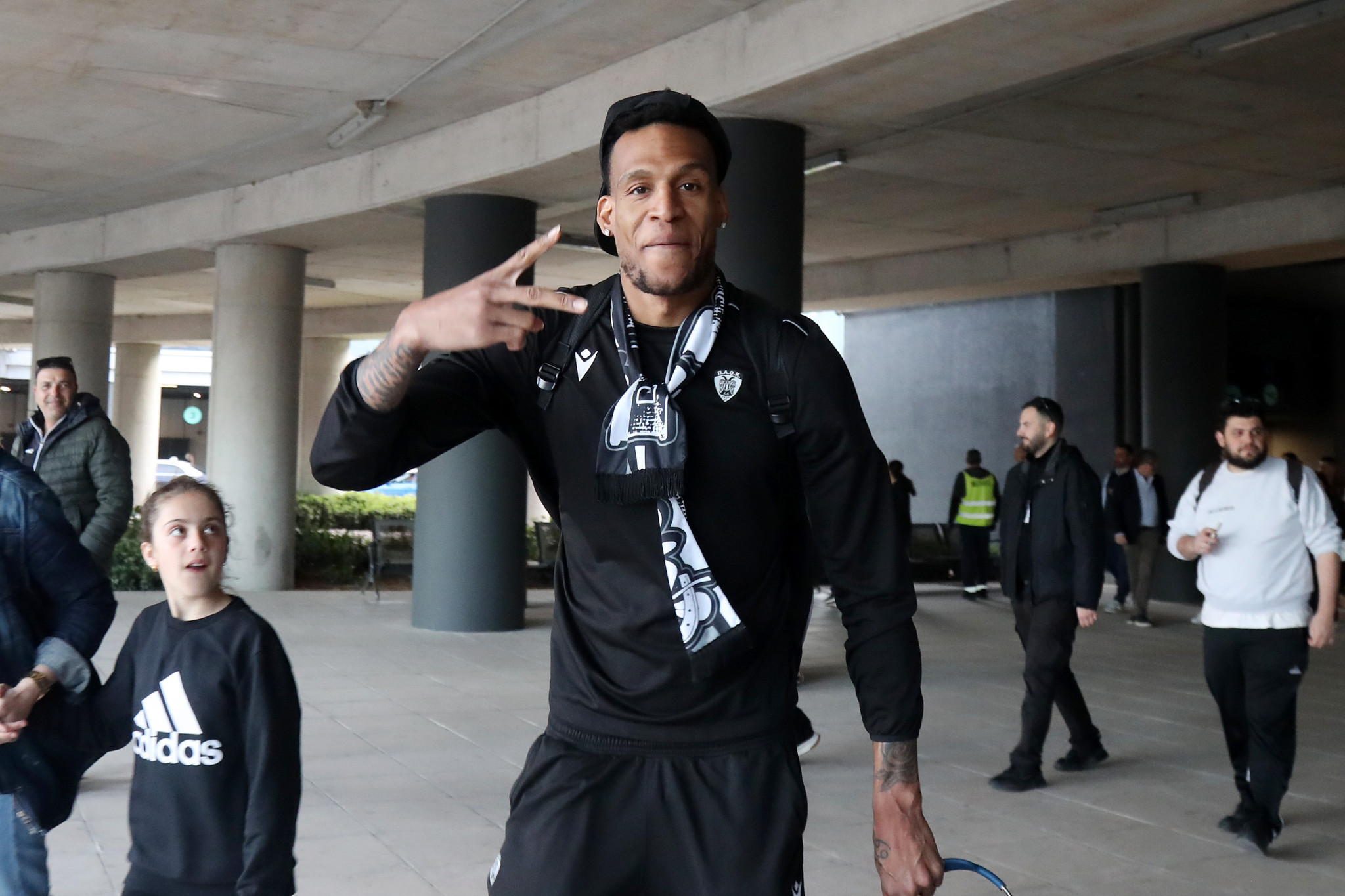 Αποθέωση στο «Μακεδονία» για τους θριαμβευτές του ΠΑΟΚ (video)