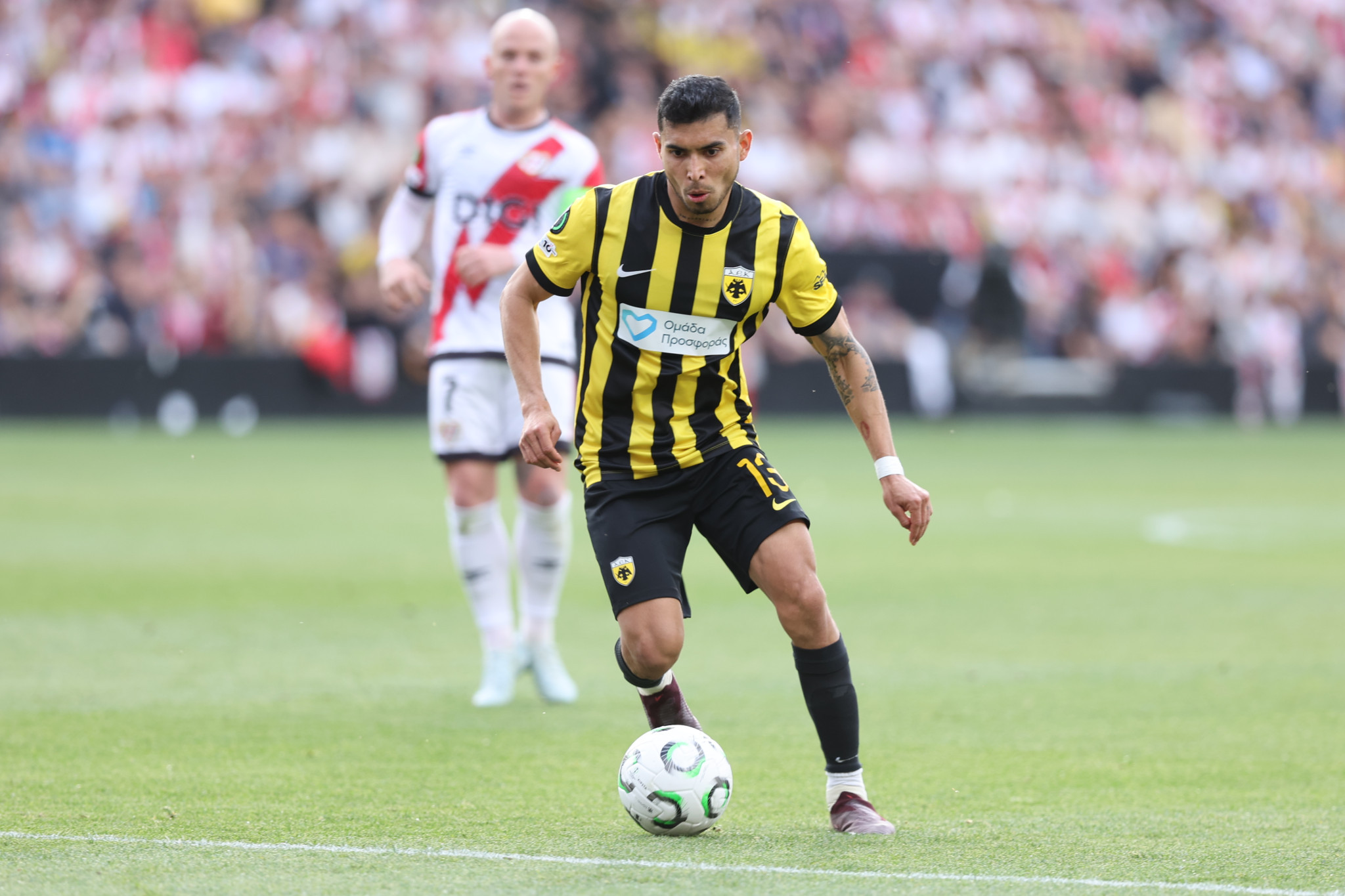 Οι πιθανότητες της ΑΕΚ για πρόκριση στα ημιτελικά του Conference μετά την ήττα από τη Ράγιο Βαγιεκάνο