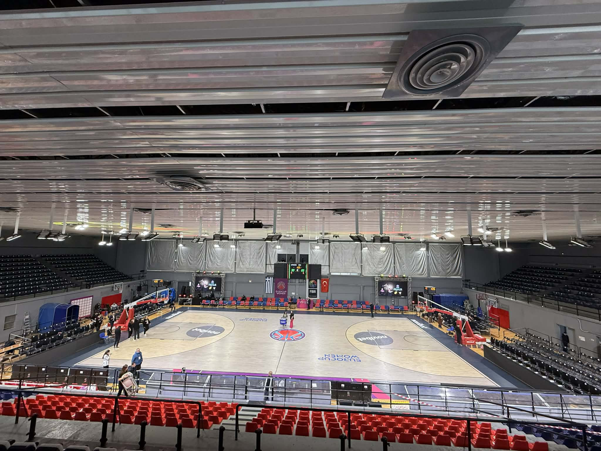 Η Γλυφάδα έβαλε τα... καλά της για τον πρώτο τελικό του EuroCup Women ανάμεσα σε Αθηναϊκό και Μερσίν (photos)