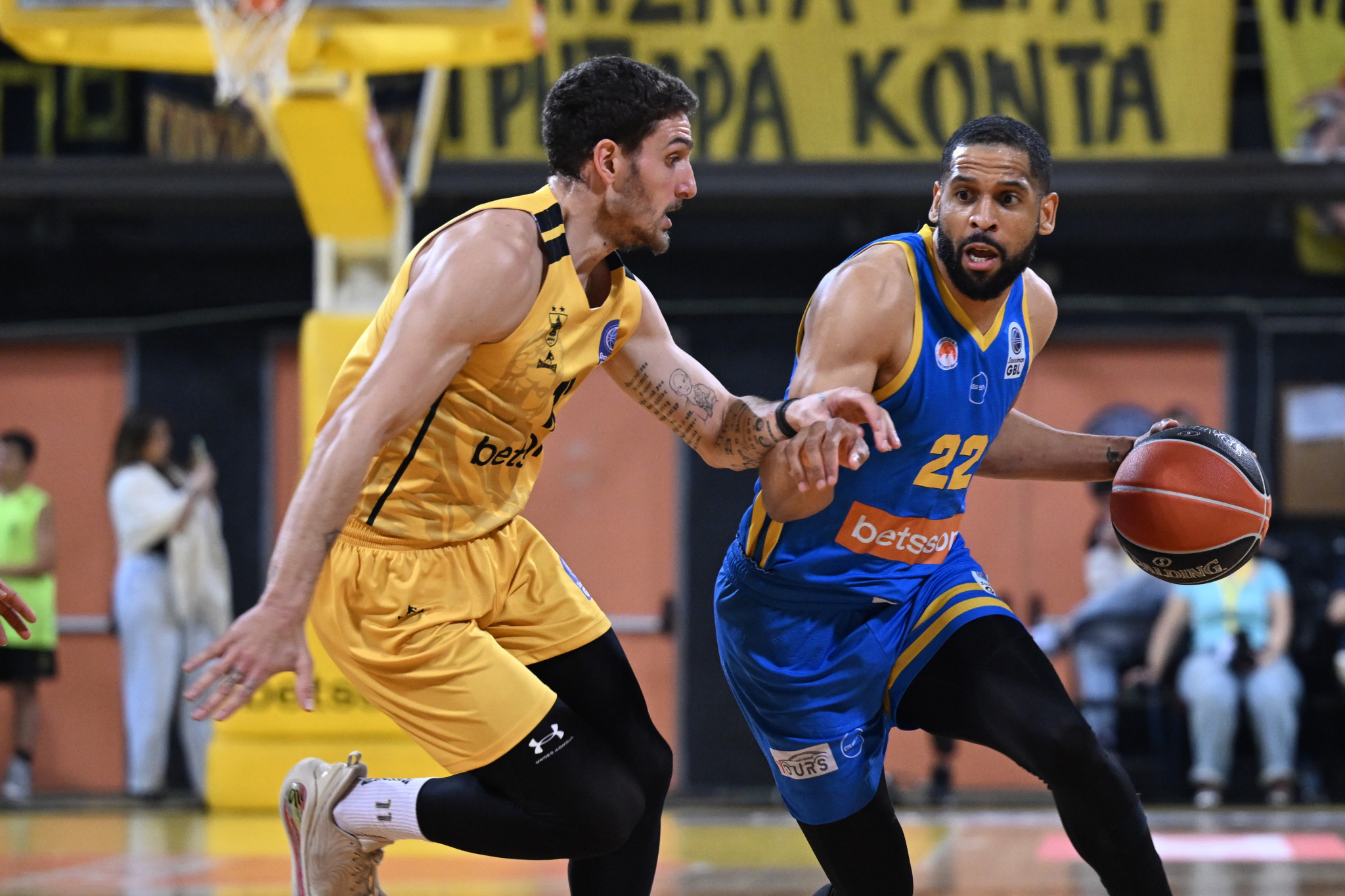 Πού θα δείτε το εξ αναβολής Περιστέρι - Άρης για την Stoiximan GBL