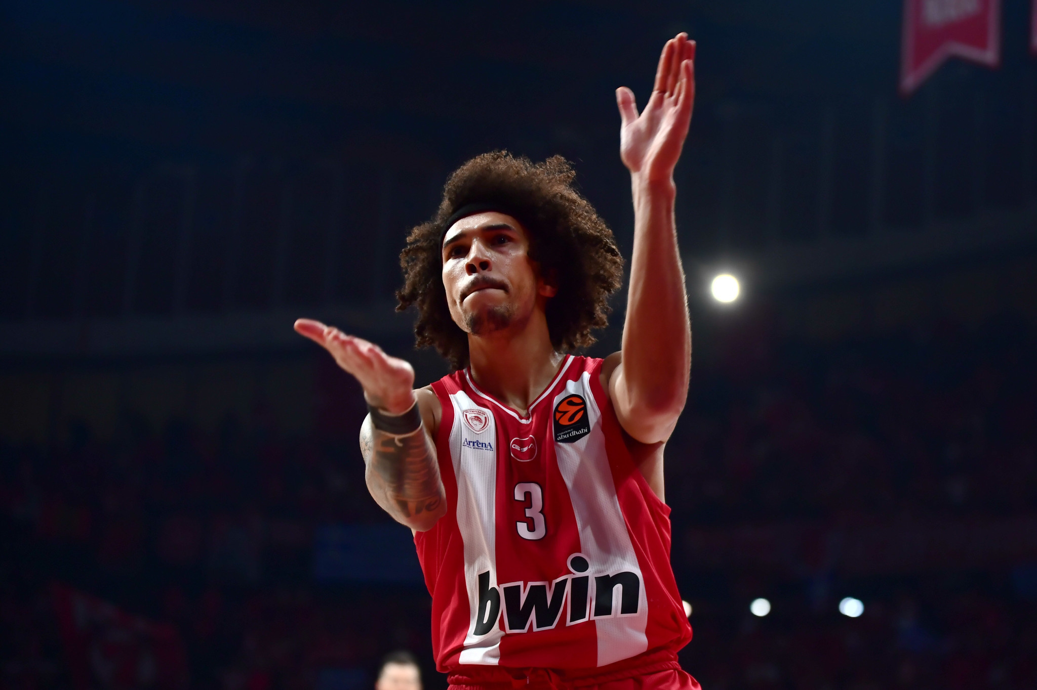 Φλερτάρει με την κορυφή της Euroleague ο Ολυμπιακός - Τι χρειάζεται