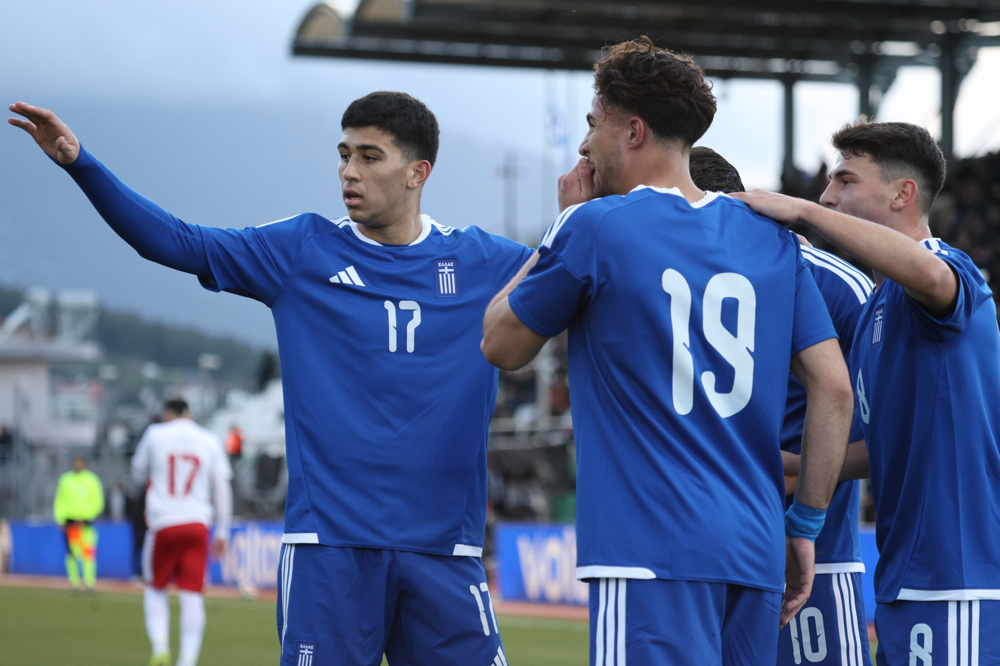 Ανοίγουν δύο ακόμη θύρες για το ντέρμπι κορυφής της Εθνικής Ελπίδων με τη Γερμανία