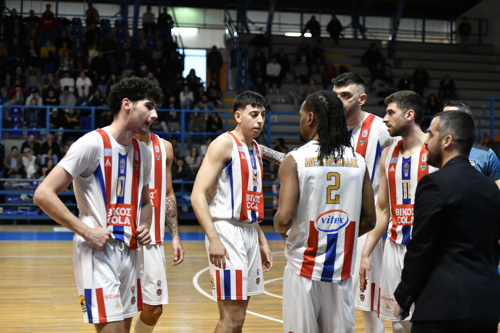 Elite League: Με νίκες συνέχισαν Δόξα Λευκάδας και Βίκος Ιωαννίνων μια «στροφή» πριν το φινάλε