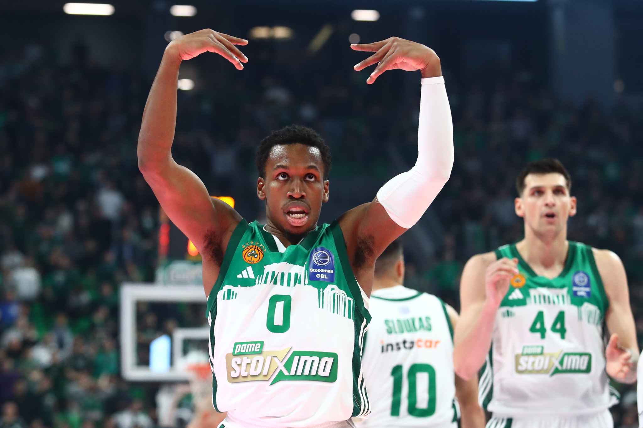 Σορτς: «Όταν φοράς αυτή τη φανέλα έχεις πάντα υπερηφάνεια και πολλή πίεση»