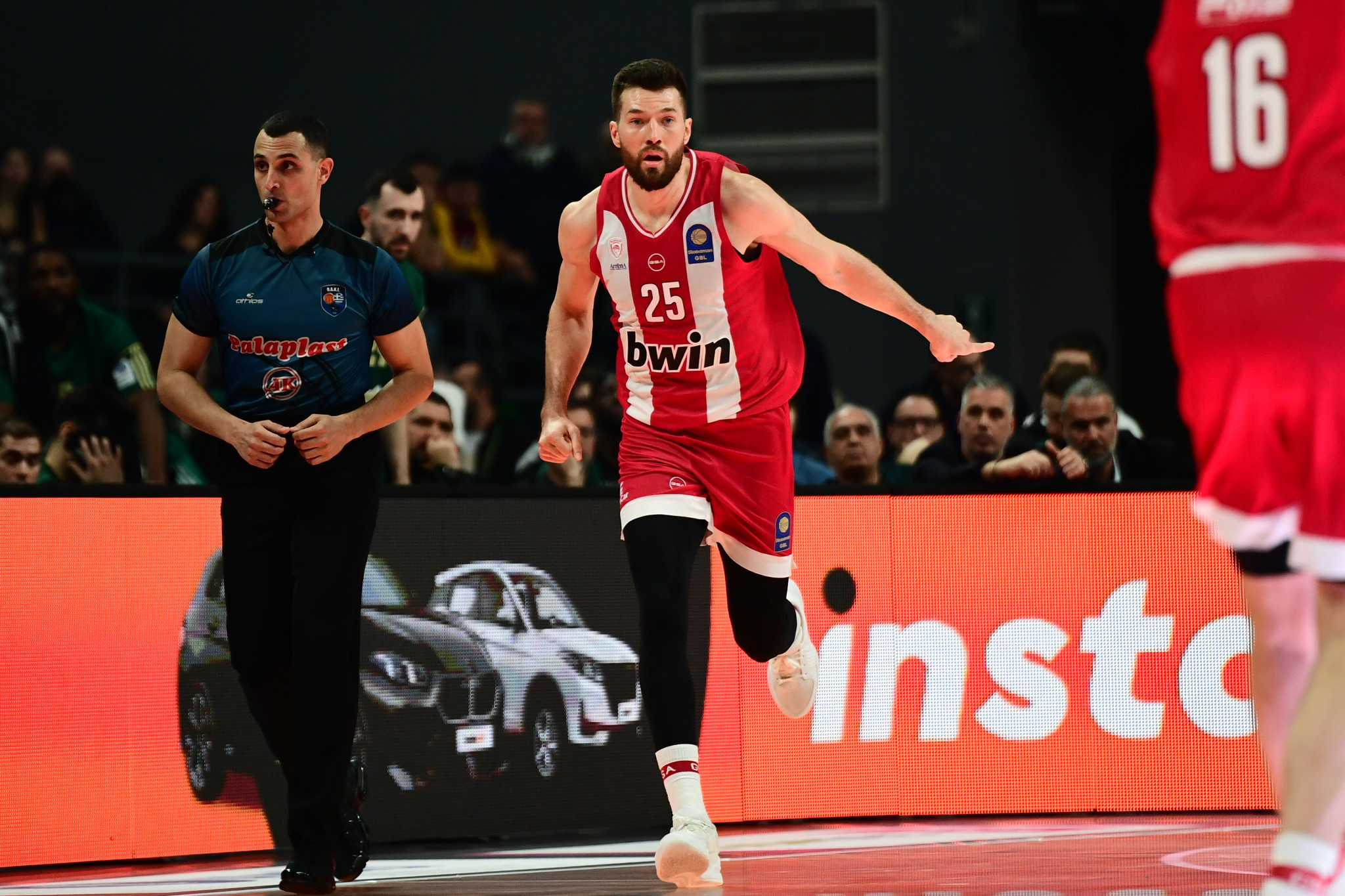 Πίτερς για το μέλλον του στον Ολυμπιακό: «Αν πρέπει να πω κάτι, θα το πω στον ατζέντη μου» (video)