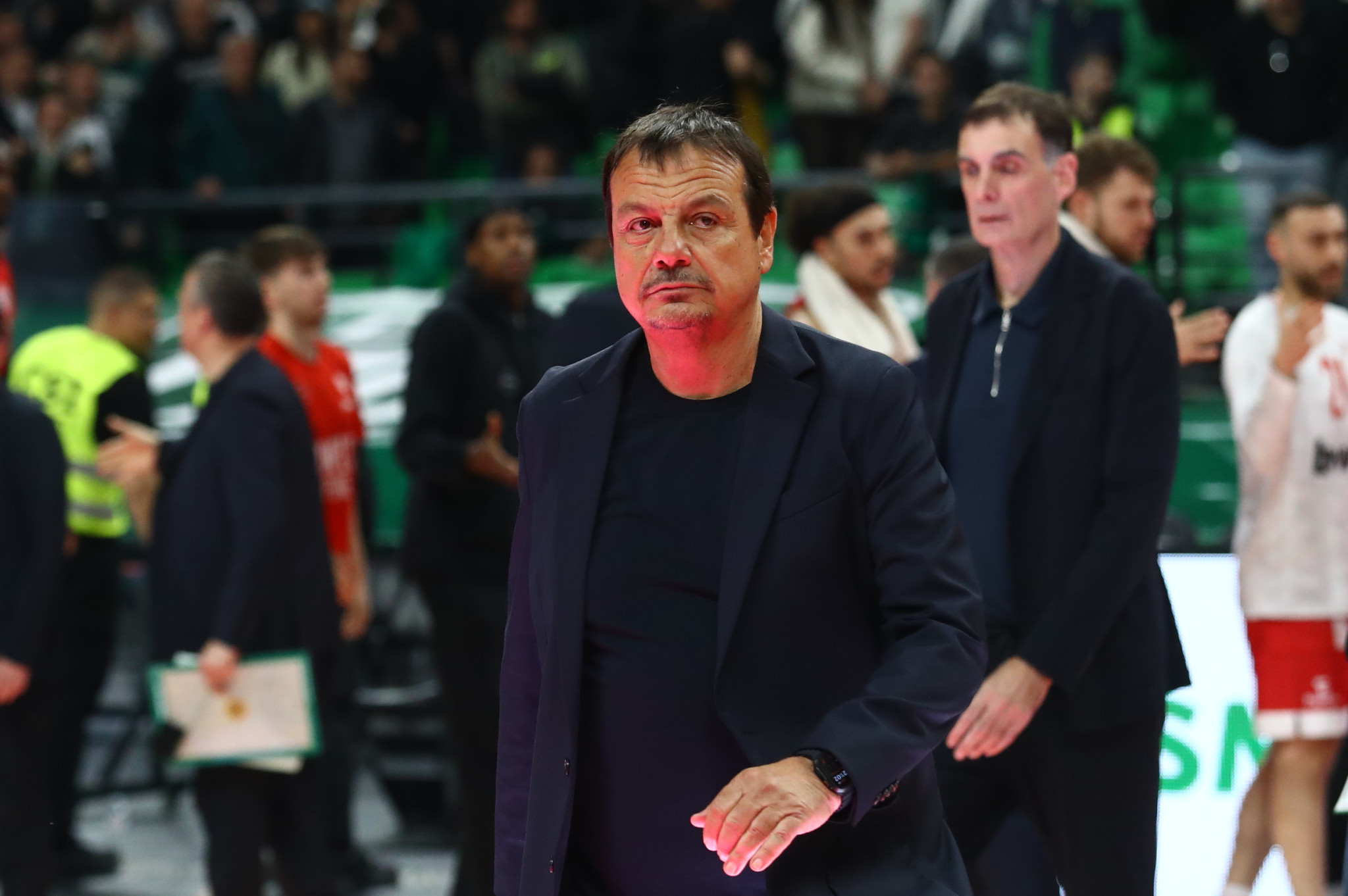 Αταμάν: «Ο Ολυμπιακός έχει δύο νατουραλιζέ, έξι ξένους και... τρεις διαιτητές!»