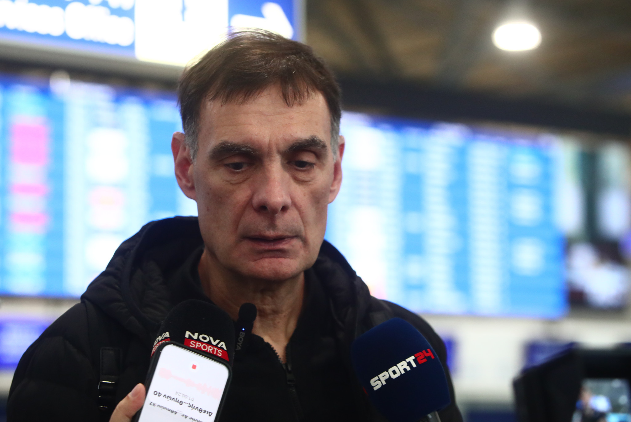 Μπαρτζώκας: «Μετά από αδιάφορο ντέρμπι και έγινε χαμός - Χαρούμενος για τον Φαλ»