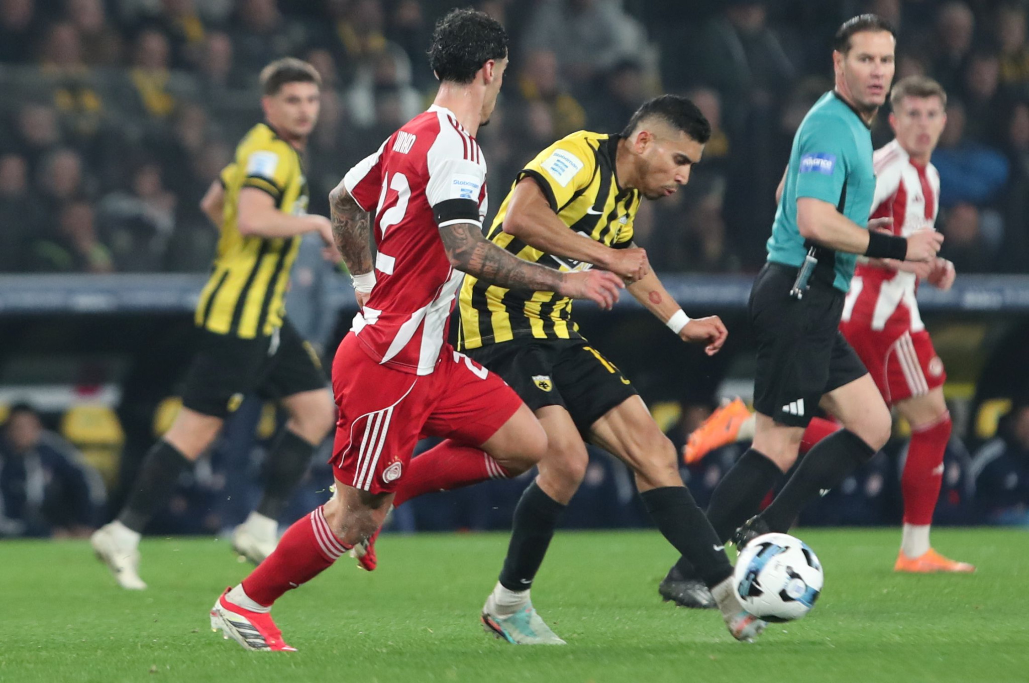 Πρωταθλητής, CL, Ευρώπη, σκόρερ. Η Elabet με τις πιο «Ενισχυμένες» αποδόσεις κάνει σέντρα στα Play Off