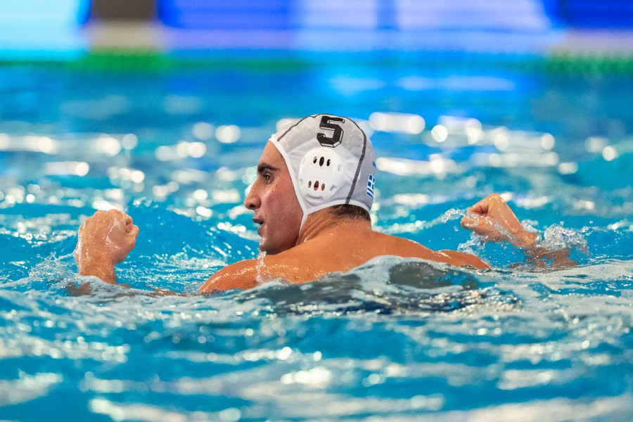 Η Ελλάδα έκανε τη μεγάλη ανατροπή και πήρε το ντέρμπι με τη Σερβία