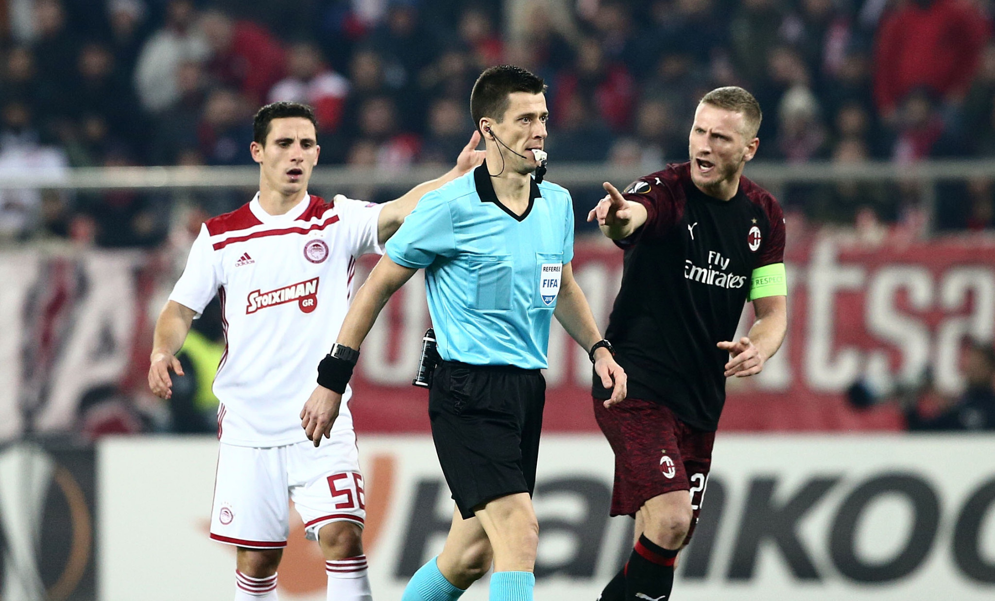 «Βράζουν» στην Ισπανία με τον διαιτητή του Ράγιο Βαγιεκάνο-ΑΕΚ: «Σκάνδαλο η επιλογή του»