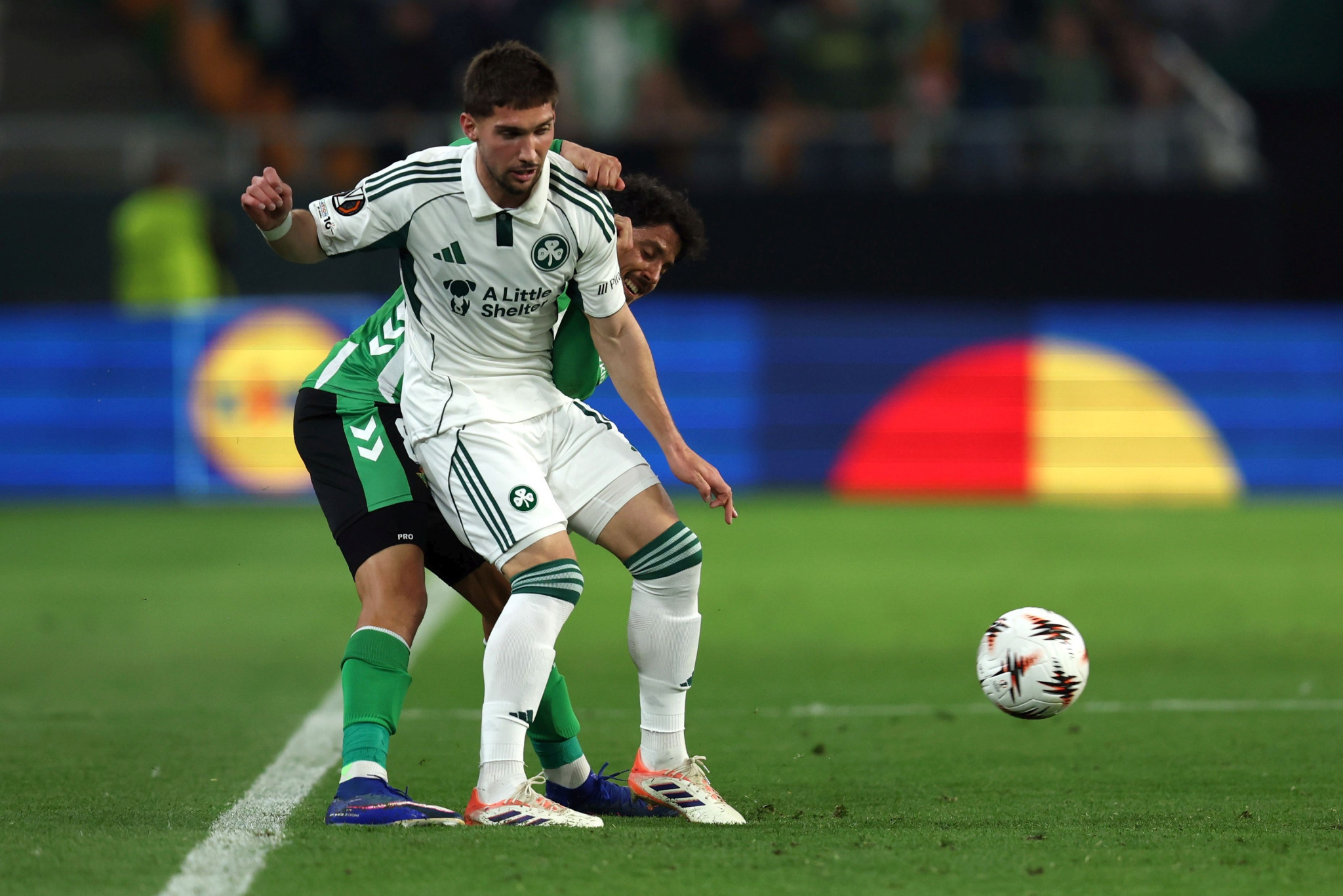 Βασικός ο Τσέριν στη φιλική ήττα της Σλοβενίας από την Ουγγαρία