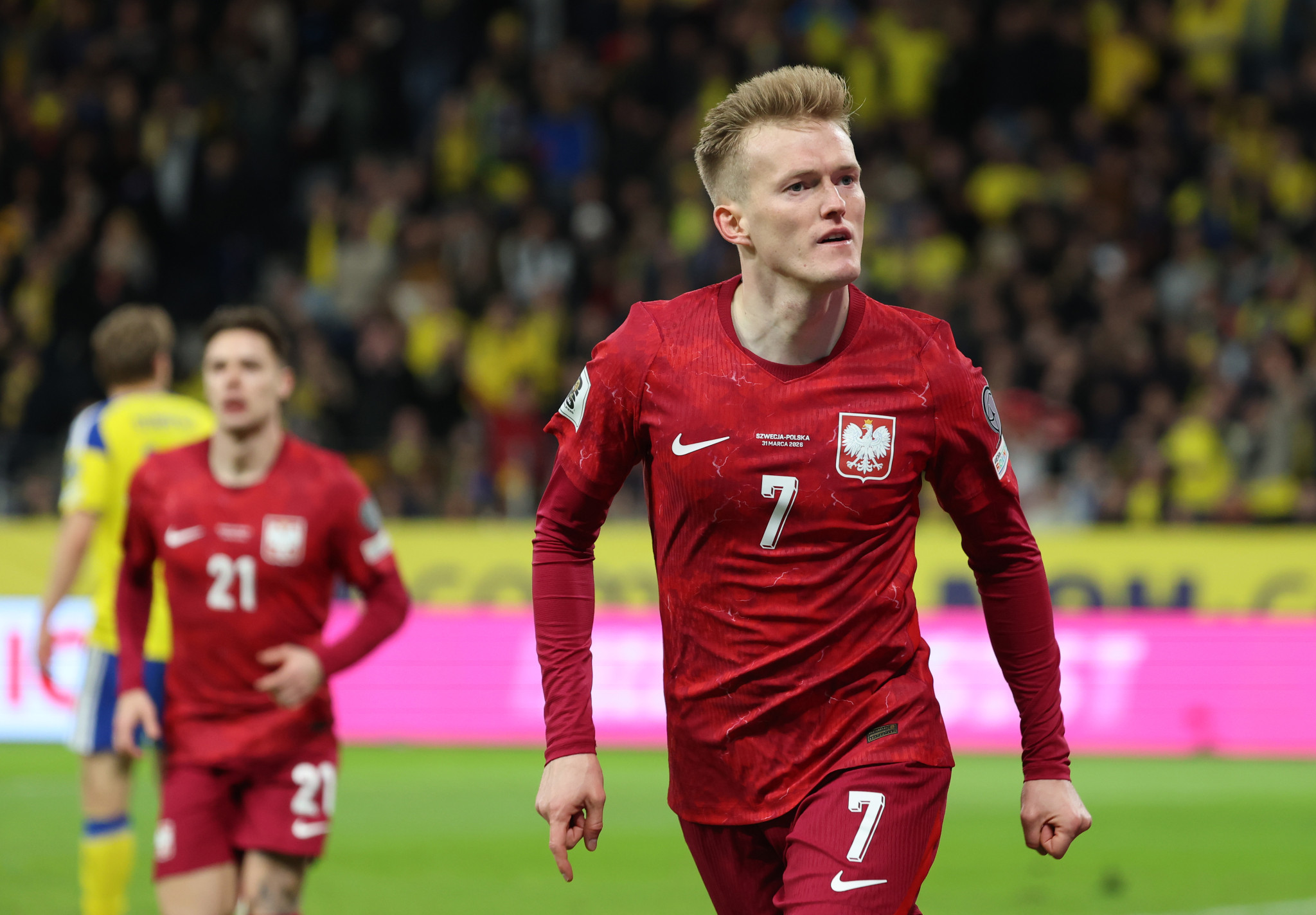 Ο Σφιντέρσκι σκόραρε για την Πολωνία στο πολύ κρίσιμο ματς με την Σουηδία (video)