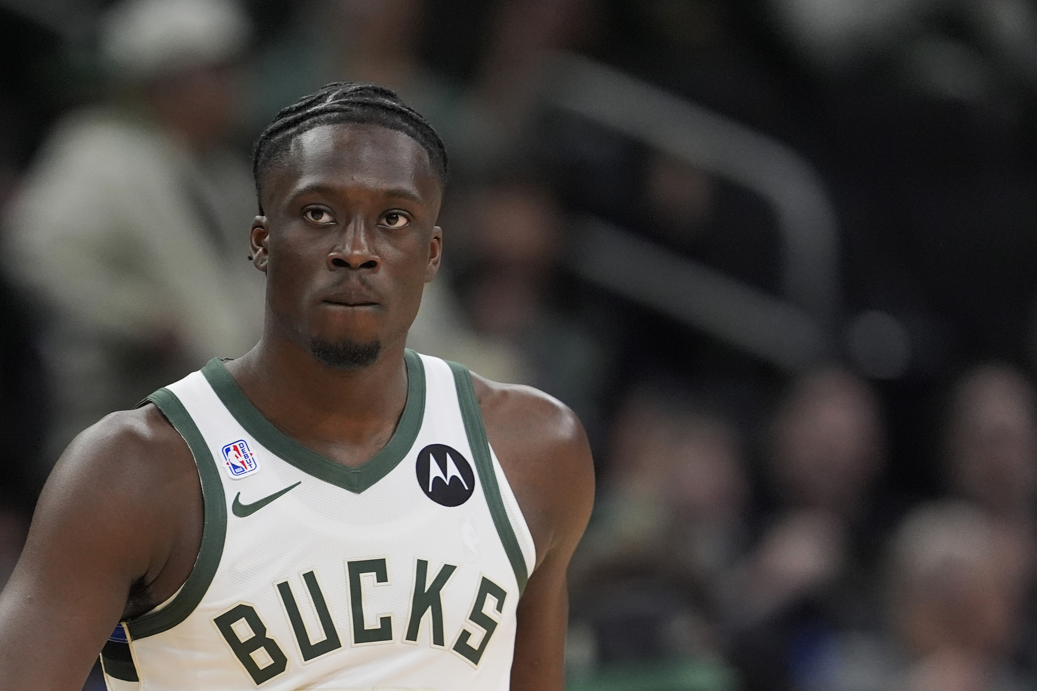 Ντεμπούτο με πόντους για τον Άλεξ Αντετοκούνμπο στο NBA - «Τώρα μπορώ να αποσυρθώ», φώναζε ο Γιάννης (video)