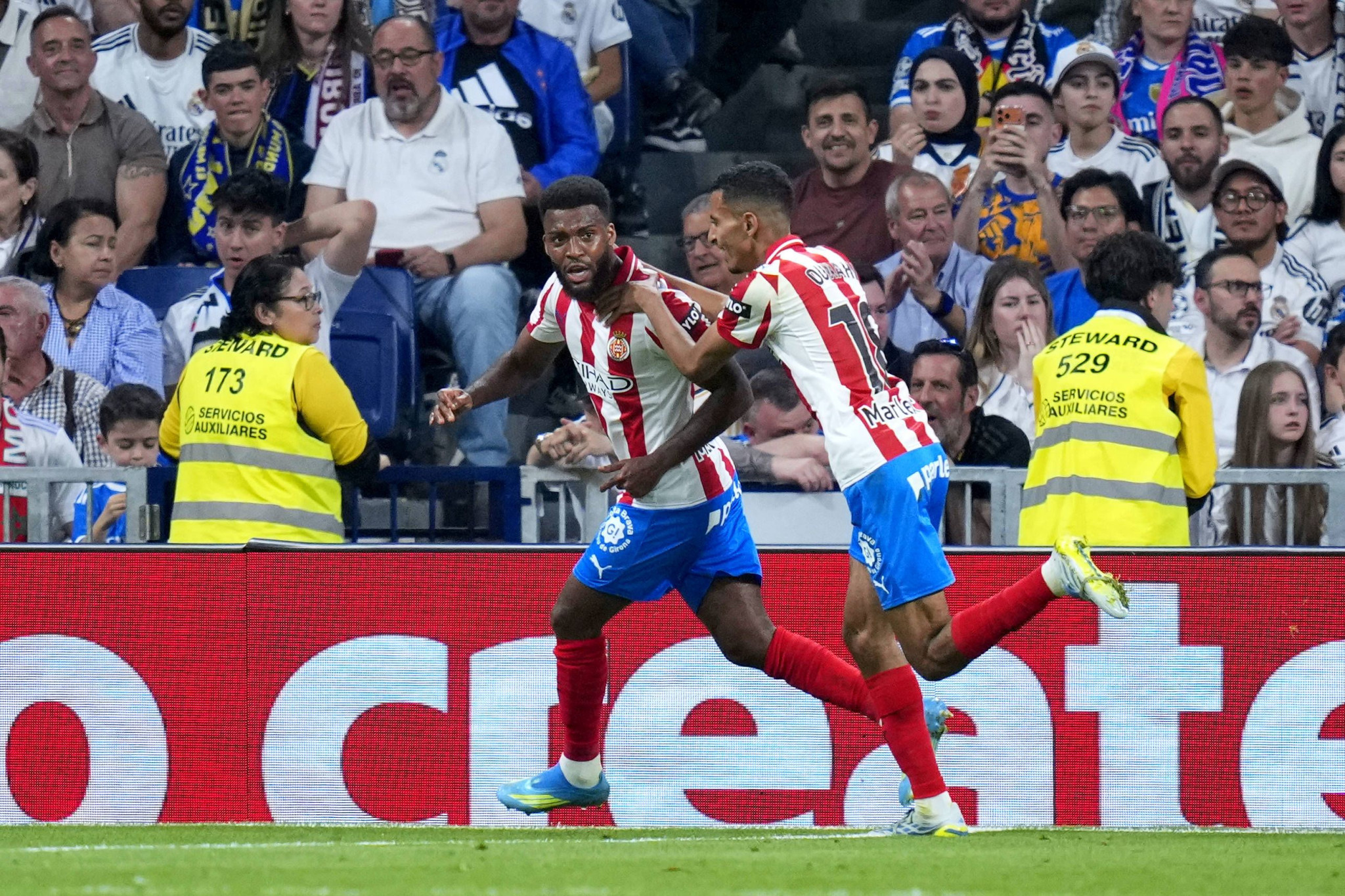 Η Ρεάλ γκέλαρε και κόντρα στη Τζιρόνα και έμεινε στο -6 από τη Μπαρτσελόνα!