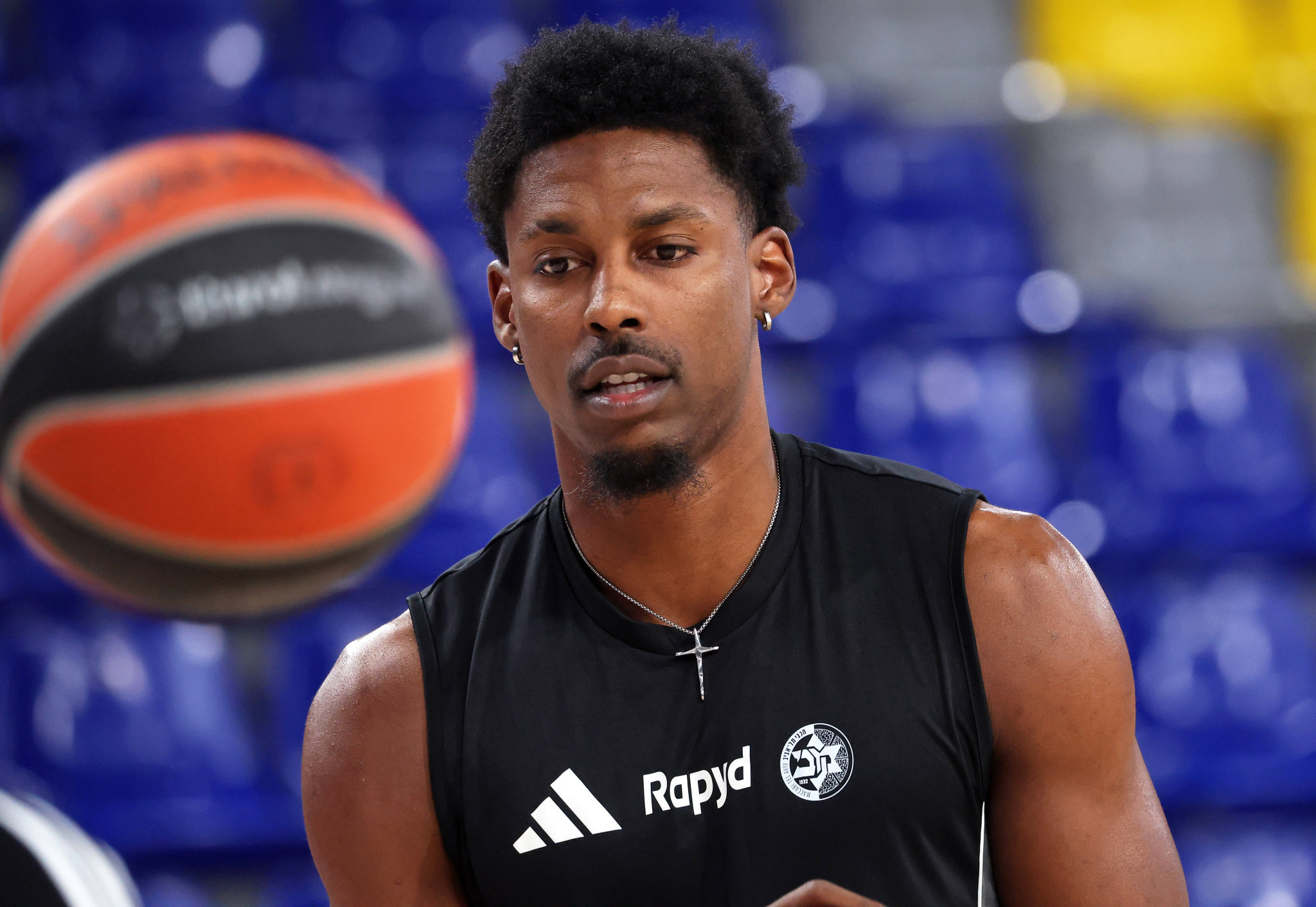 «Ήμουν ανήμπορος και σε σοκ»: Ο Χόαρντ της Μακάμπι αφηγείται την περιπέτεια με τον αγνοούμενο αδελφό του