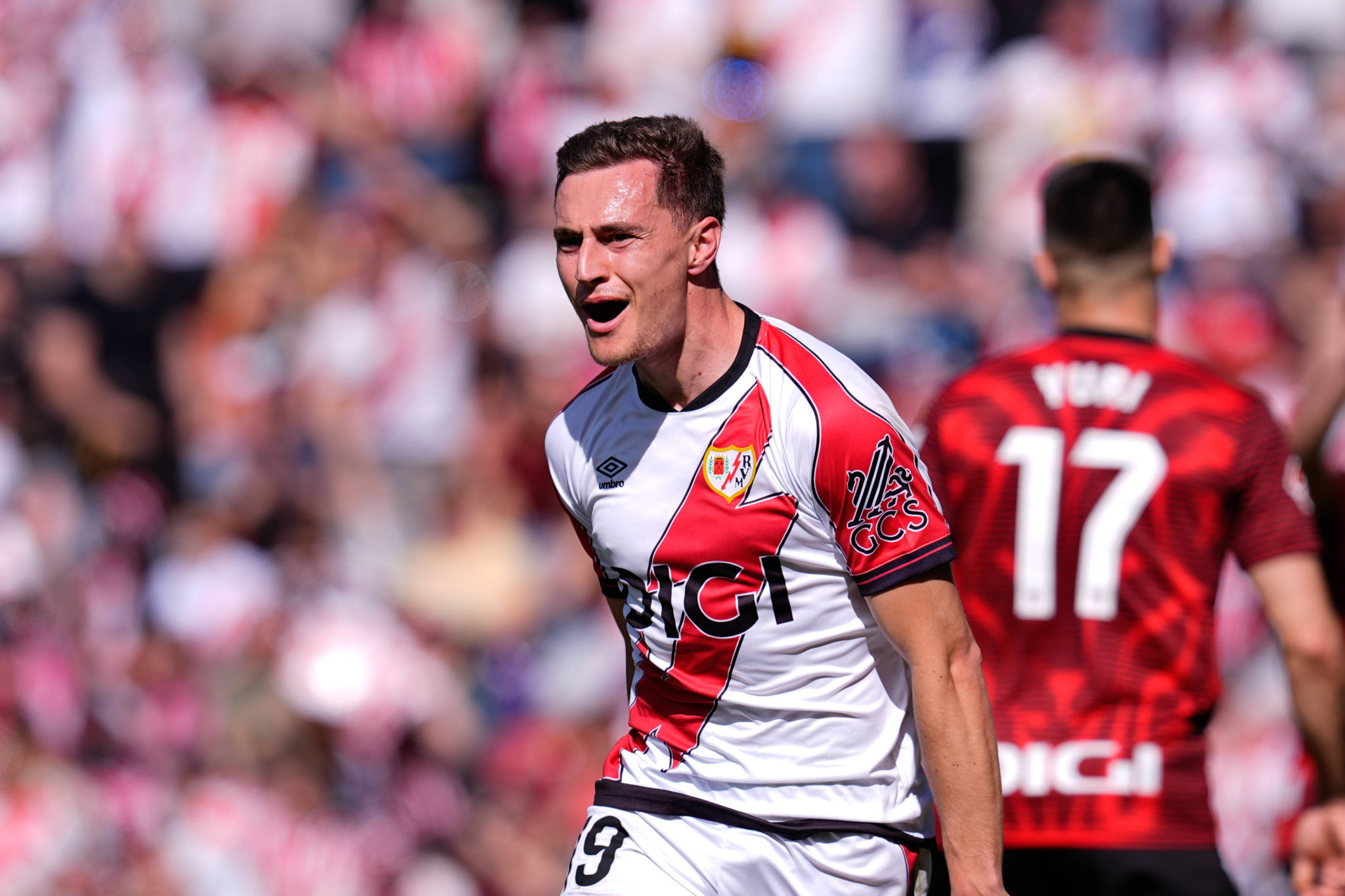 Αυτός είναι ο Χόρχε Ντε Φρούτος που οδηγεί την «euroRayo» και πρέπει να προσέξει η ΑΕΚ