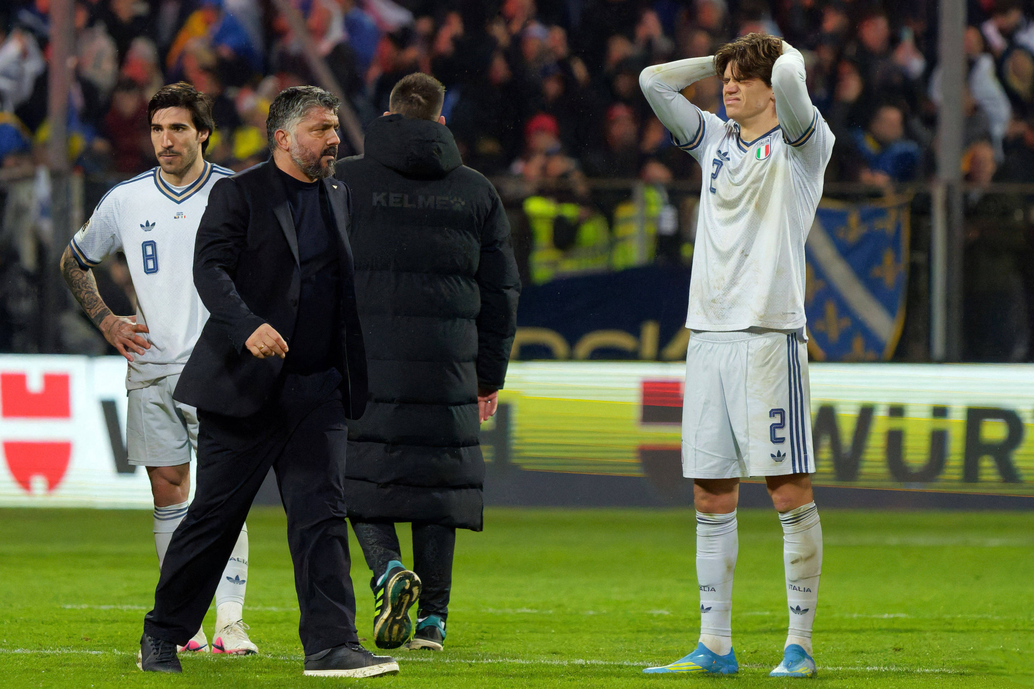 Από τον Γιόχανσον στον Μπαϊρακτάρεβιτς - Η Ιταλία μένει... σπίτι της για τρίτο σερί Μουντιάλ