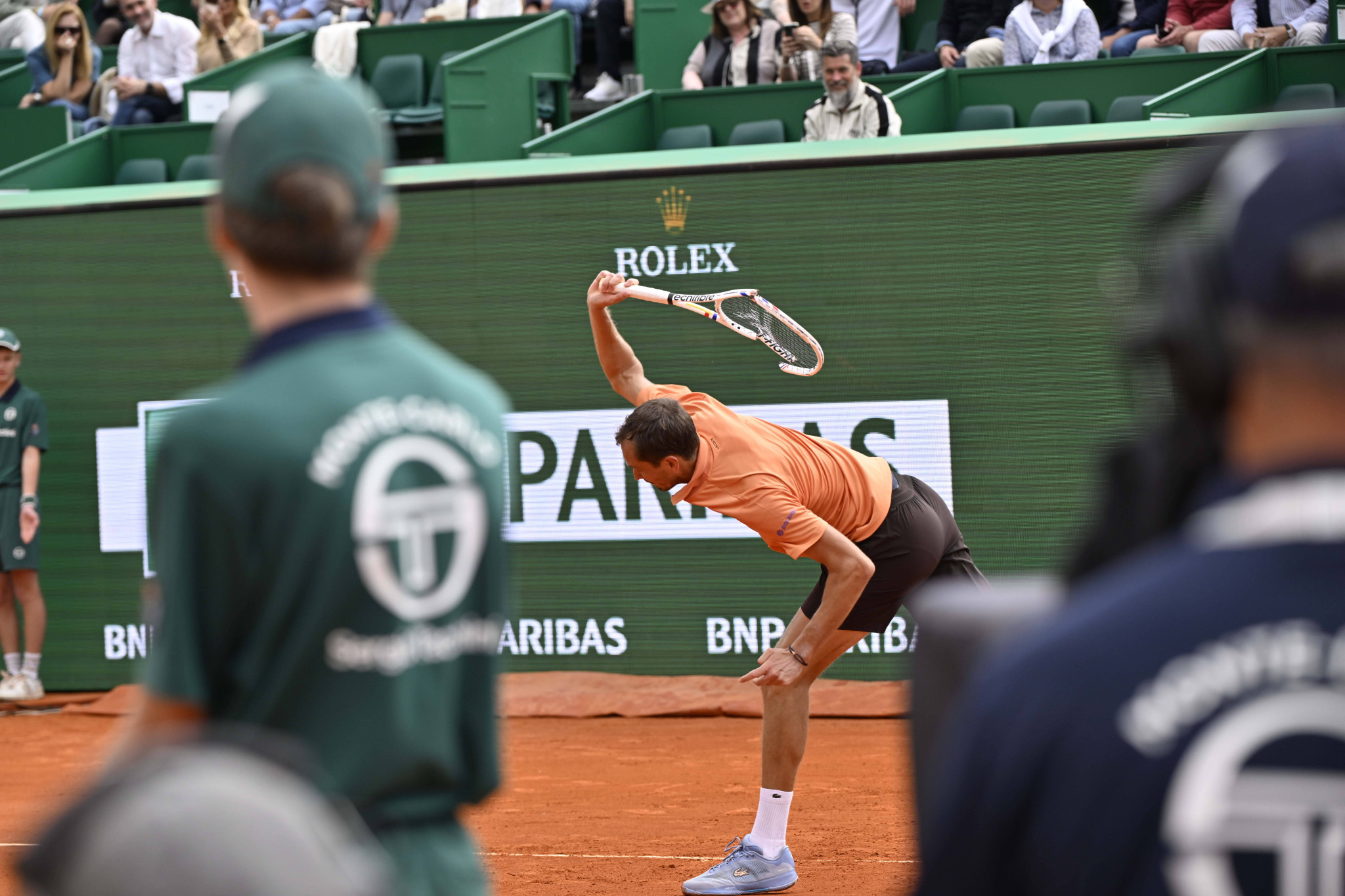 Μεγάλο κάζο για Μεντβέντεφ - Δεν «σταύρωσε» ούτε game κόντρα στον Μπερετίνι και τα έσπασε όλα (video)