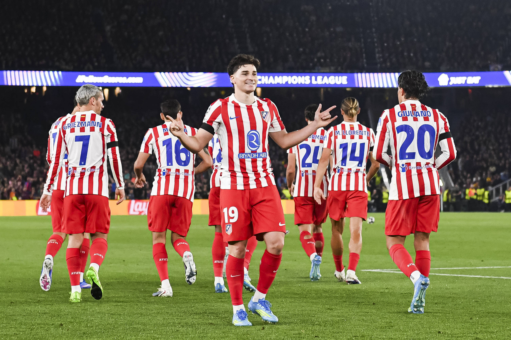 Η Ατλέτικο άλωσε το Καμπ Νου και πήρε το «πάνω χέρι» για την πρόκριση στα ημιτελικά